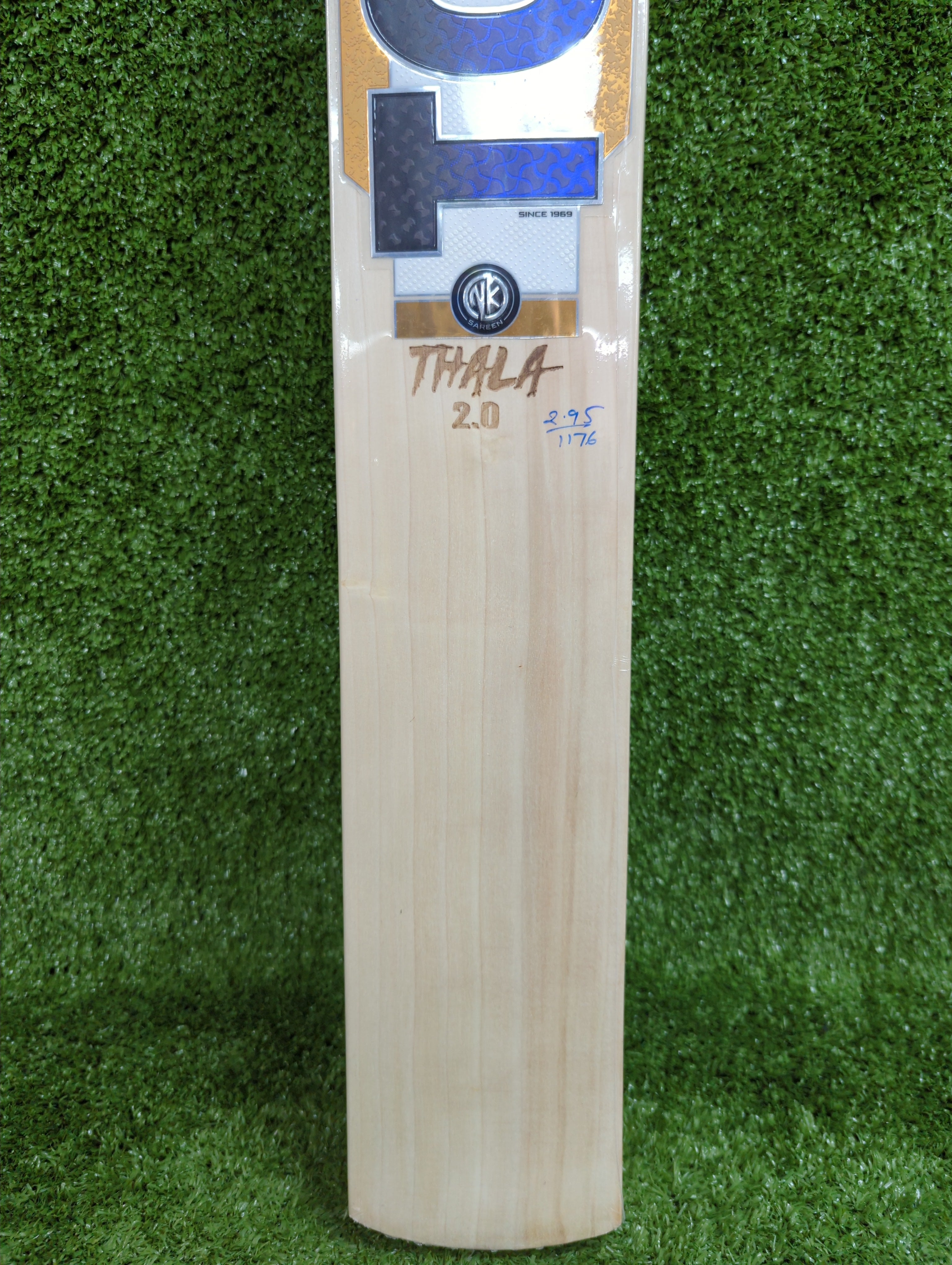 SS Ton Dhoni Thala 2.0 English Willow Cricket Bat - Professional Grade Cricket Equipment for Matches & Practice | Perfect for Cricket Enthusiasts & Professional Players