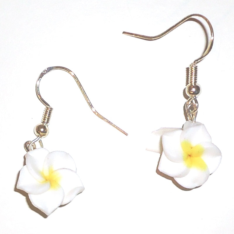 Plumeria Flower Earrings for Women - White Hawaiian Floral Dangle Earrings for Beach Wedding, Summer Vacation & Boho Style Outfits