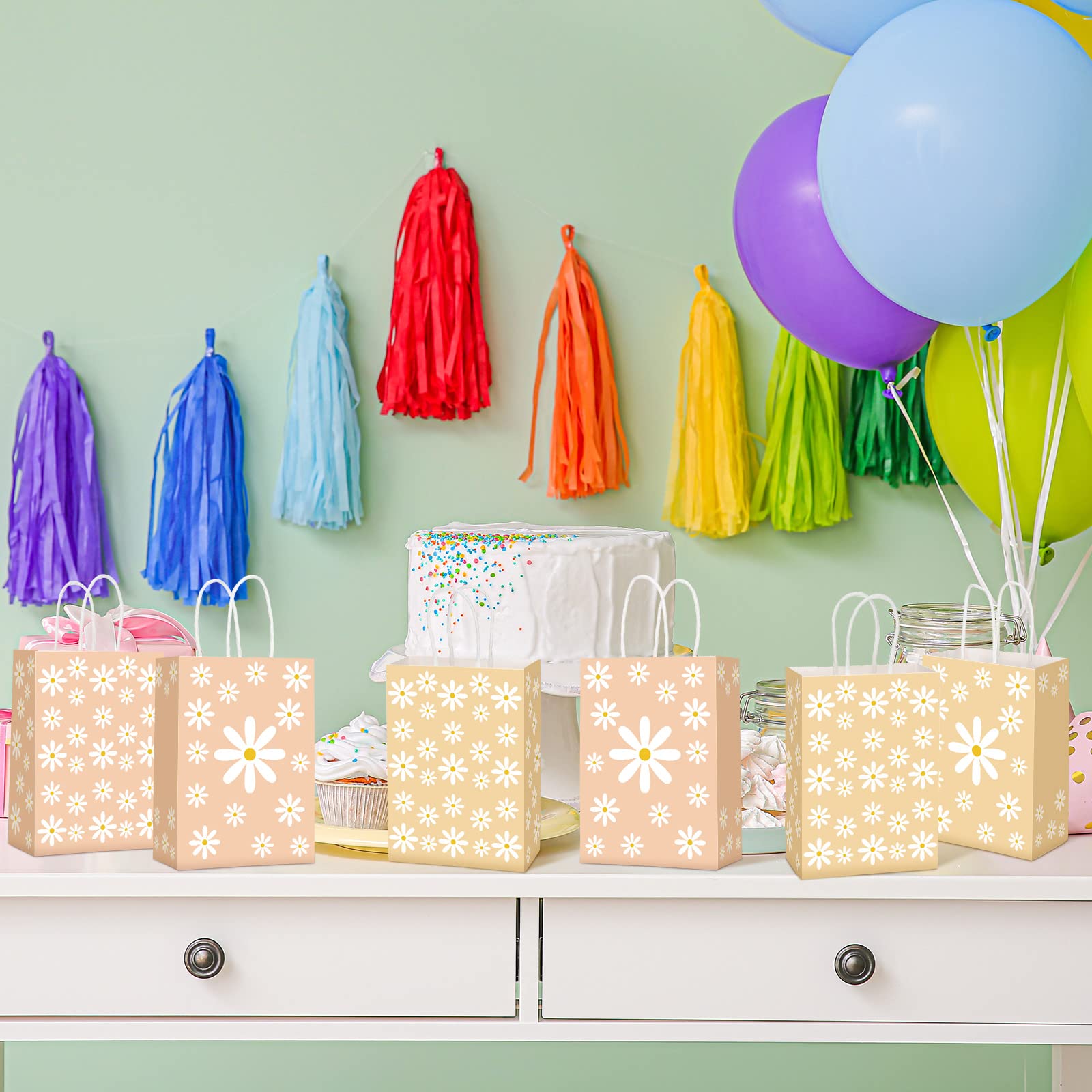 24 Pcs Daisy Flower Goodie Bags with Handles - Groovy Hippie Party Favors for Birthday, Baby Shower & Boho Themed Events - Perfect for Retro Decorations, Gift Giving and Hippie Girl Party Supplies