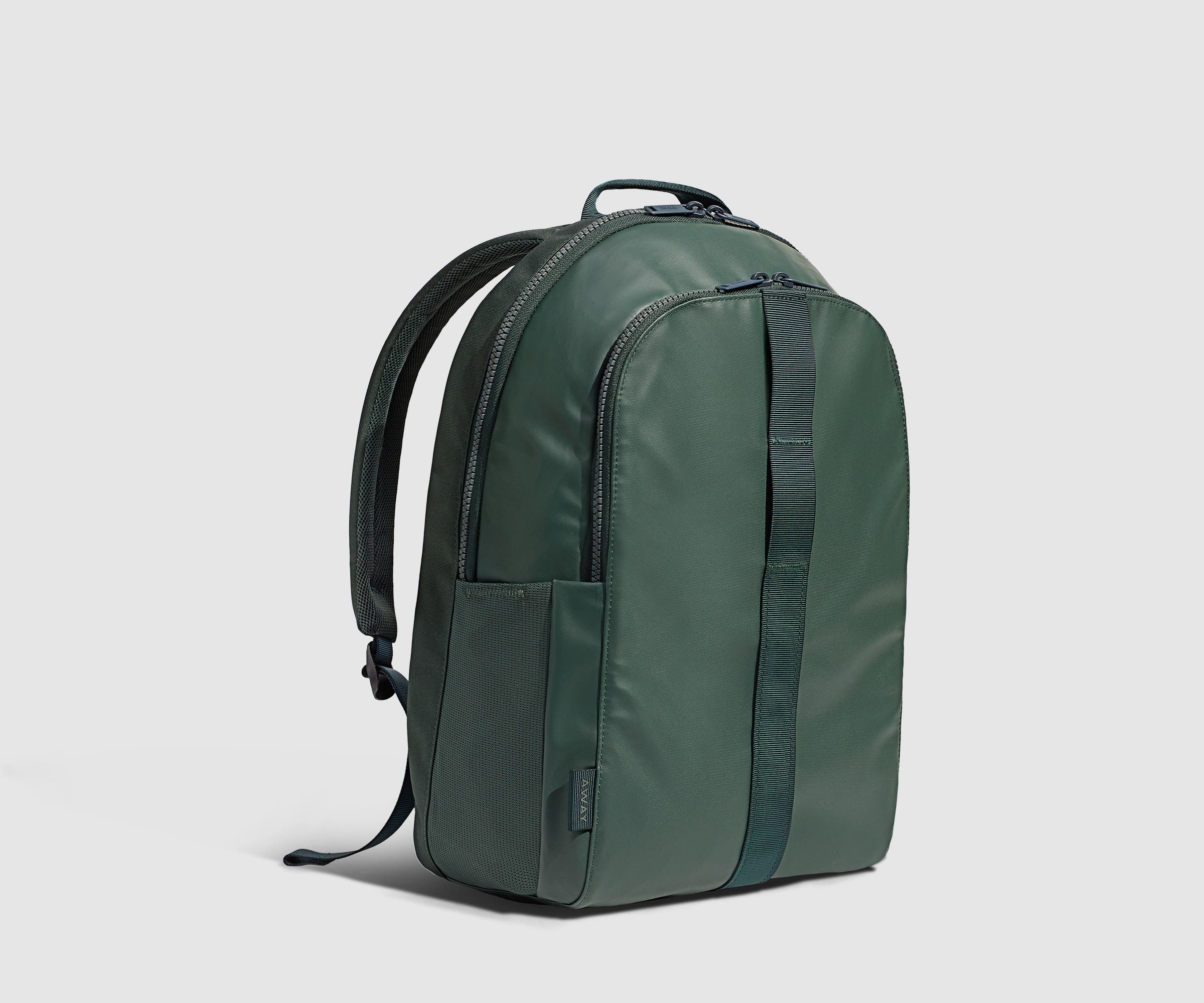 26L Active Backpack in Forest Green - Lightweight Hiking Backpack for Men & Women - Perfect for Outdoor Adventures, Travel & Daily Commute