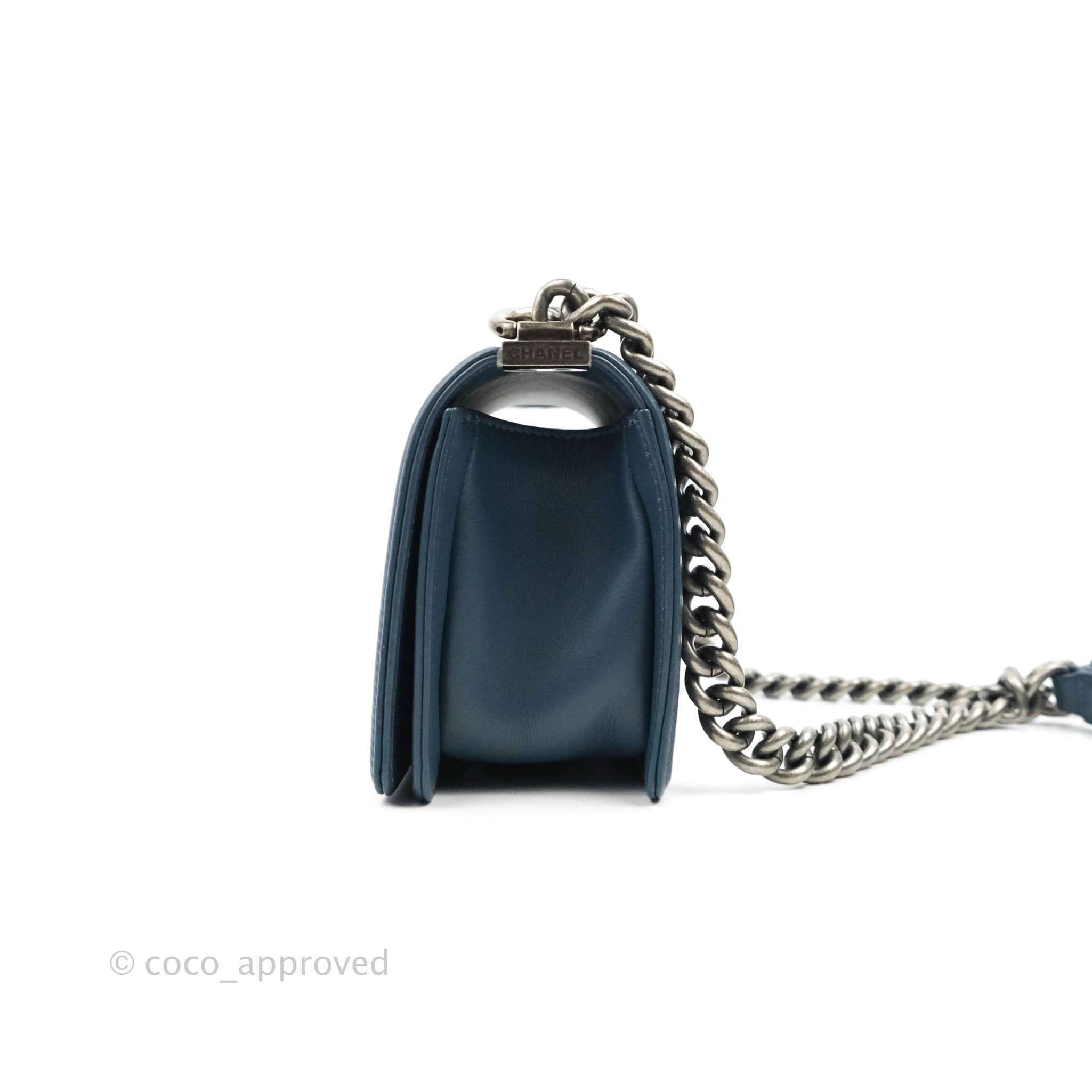 Chanel Boy Small Navy Blue Calfskin Leather Bag with Ruthenium Hardware - Perfect for Evening Events & Luxury Fashion Accessories
