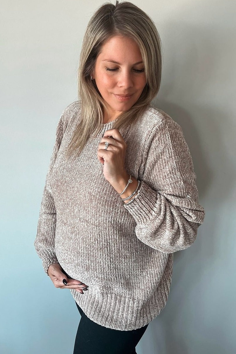 Soft Beige Chenille Knit Maternity Sweater for Pregnant Women - Cozy Winter Pregnancy Clothes for Casual Wear & Baby Shower