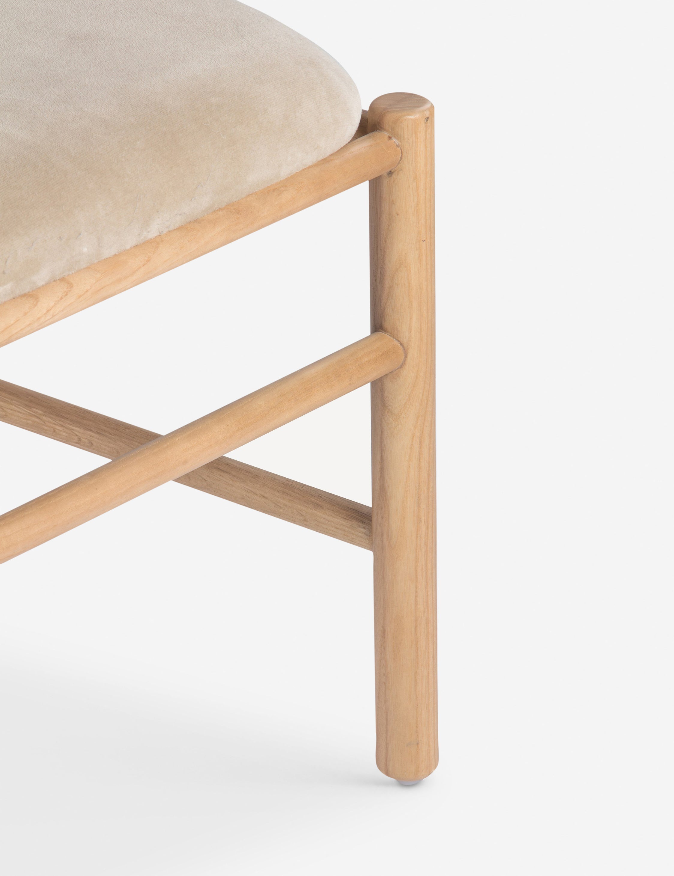 Eisert Modern Dining Chair - Sturdy Wooden Kitchen Chair with Padded Seat - Perfect for Dining Room, Kitchen, and Breakfast Nook