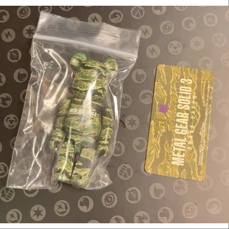 Bearbrick Series 9 SF Metal Gear Solid 3 100% Collectible Figure - Perfect for Anime Fans, Gaming Enthusiasts, and Home Decor