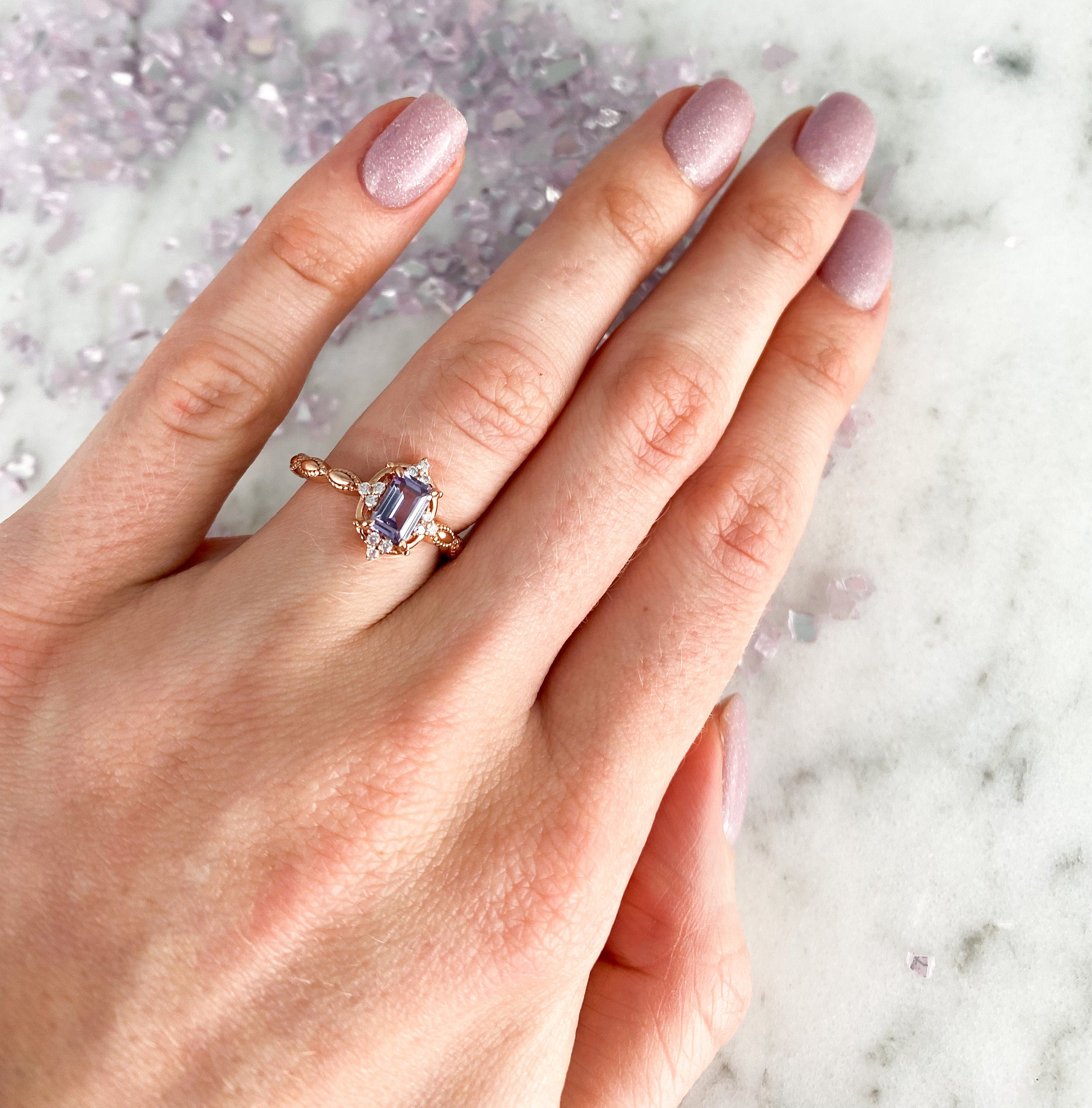Vintage Alexandrite Ring 14K Solid Rose Gold - Elegant Jewelry for Women, Perfect for Weddings, Anniversaries & Special Occasions