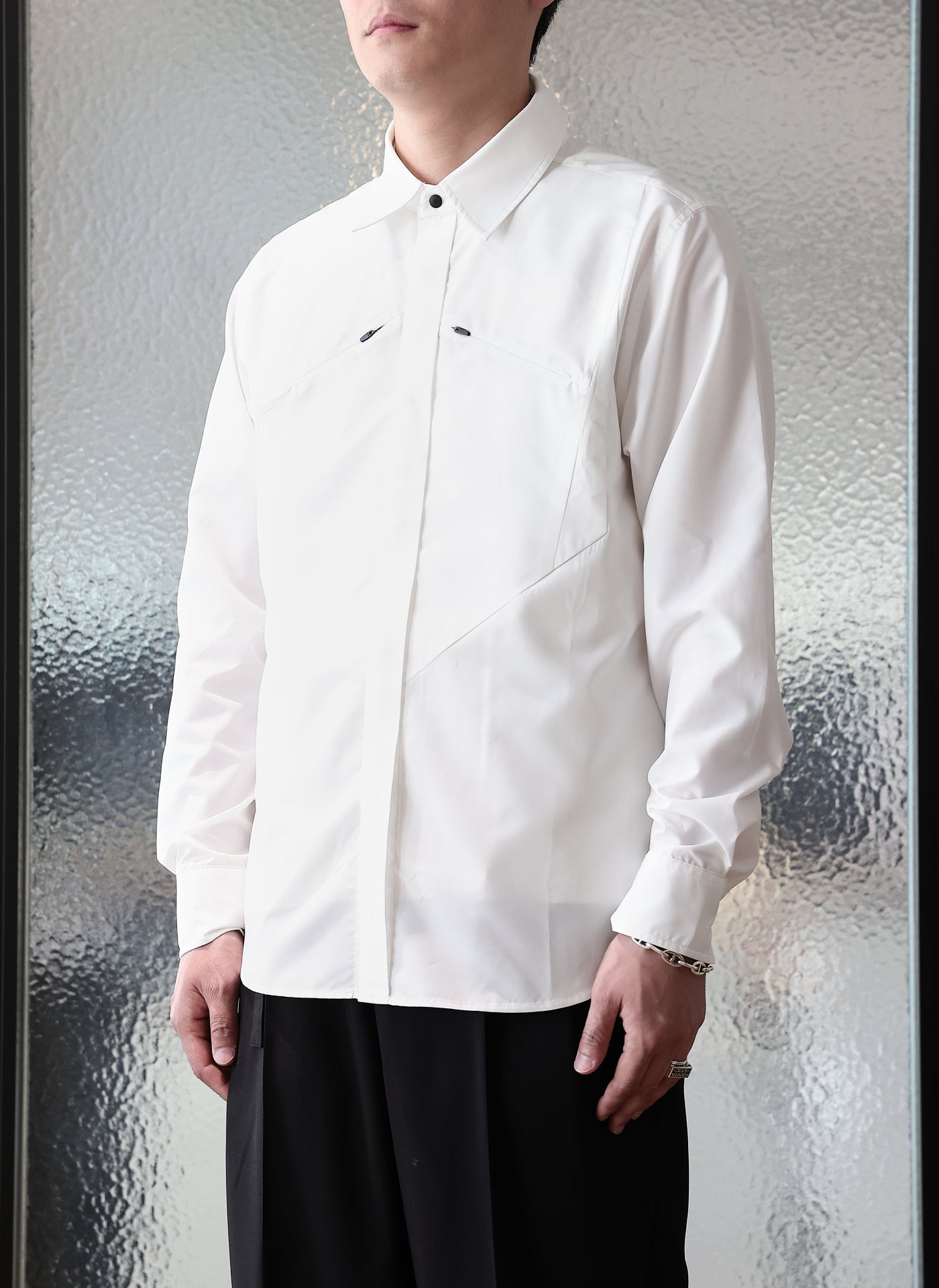 Minotech Snap Button Shirt Jacket for Men & Women | Stylish Casual Outerwear for Spring & Fall | Perfect for Work, Travel & Outdoor Activities