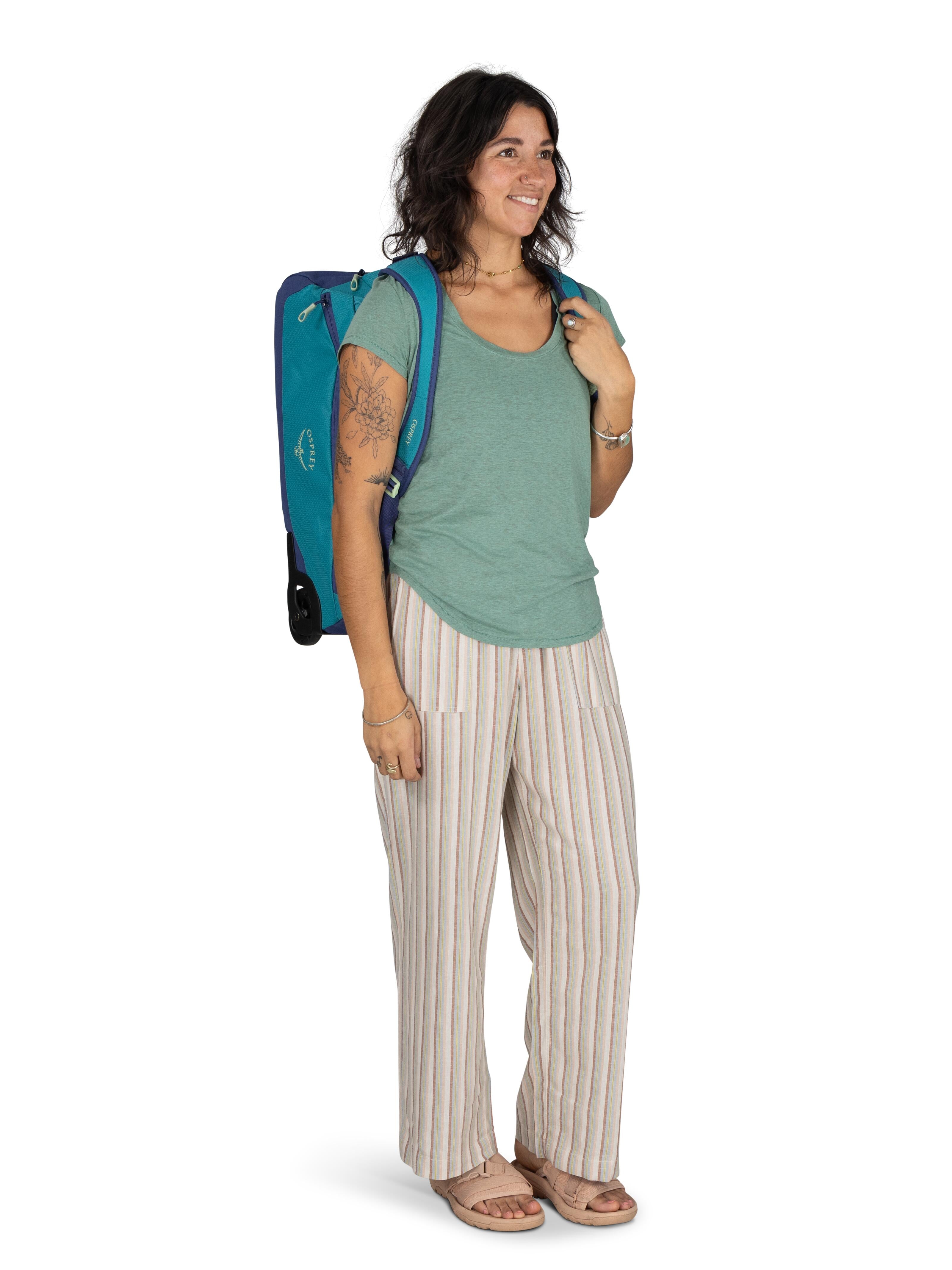 Osprey Daylite 40L Wheeled Carry On Duffel Bag - Lightweight Travel Luggage for Airplane, Weekend Trips & Outdoor Adventures