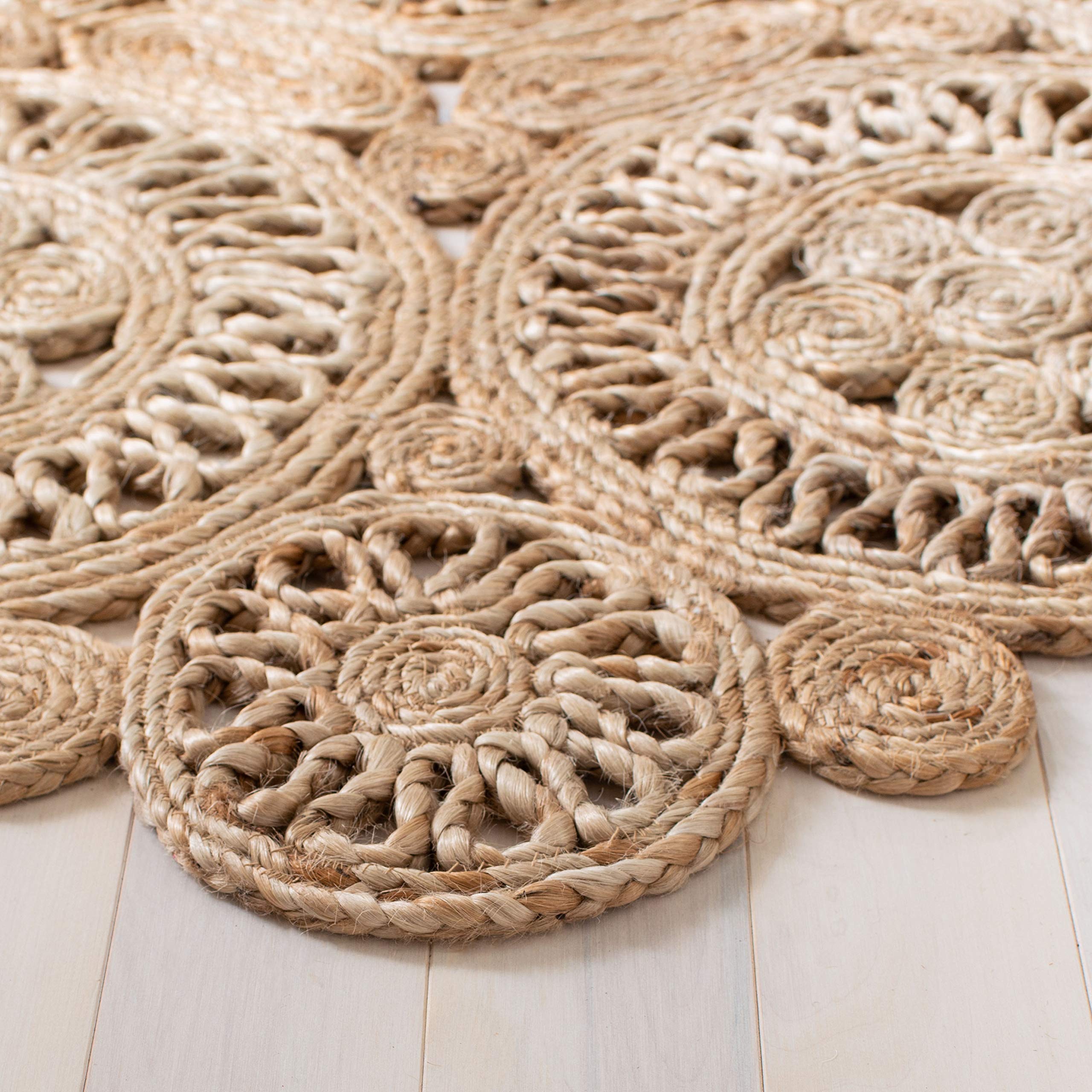 SAFAVIEH Handmade Natural Jute Area Rug 6' Round - Boho Country Charm, NFB238A | Perfect for Living Room, Bedroom, or Farmhouse Decor