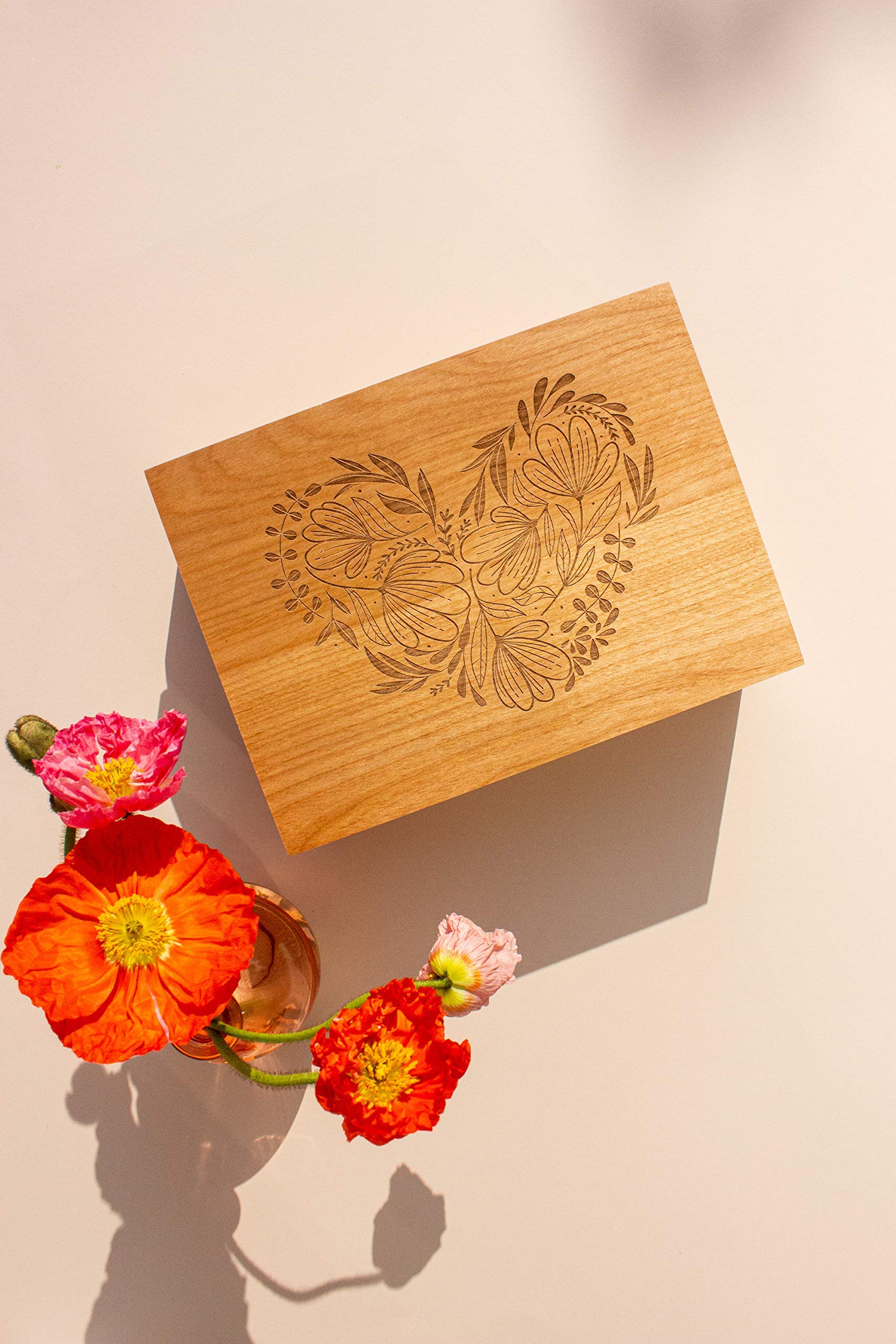 Personalized Wooden Heart Keepsake Box - Custom Engraved Gift for Anniversary, Wedding, Baby & Memory Storage | Perfect for Jewelry, Love Letters & Special Mementos