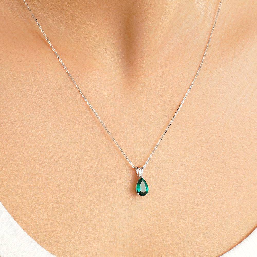1.5 Carat Pear Shaped Emerald Solitaire Pendant Necklace - Elegant Green Gemstone Jewelry for Women, Perfect for Weddings, Anniversaries & Special Occasions