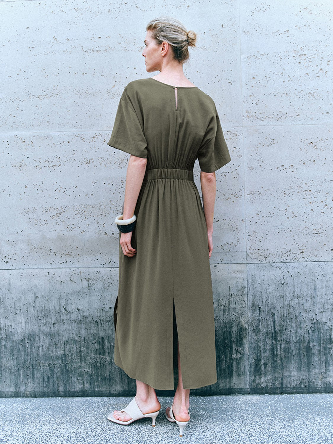 Drop Shoulder Sleeve Crew Neck Dresses for Women - Casual Loose Fit T-Shirt Dress - Perfect for Weekend Outings, Beach Vacations and Summer Street Style