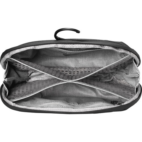 Peak Design Wash Pouch Small - Waterproof Travel Toiletry Bag for Men & Women - Compact Organizer for Cosmetics, Shaving Kit & Essentials - Perfect for Camping, Gym & Air Travel (Black)