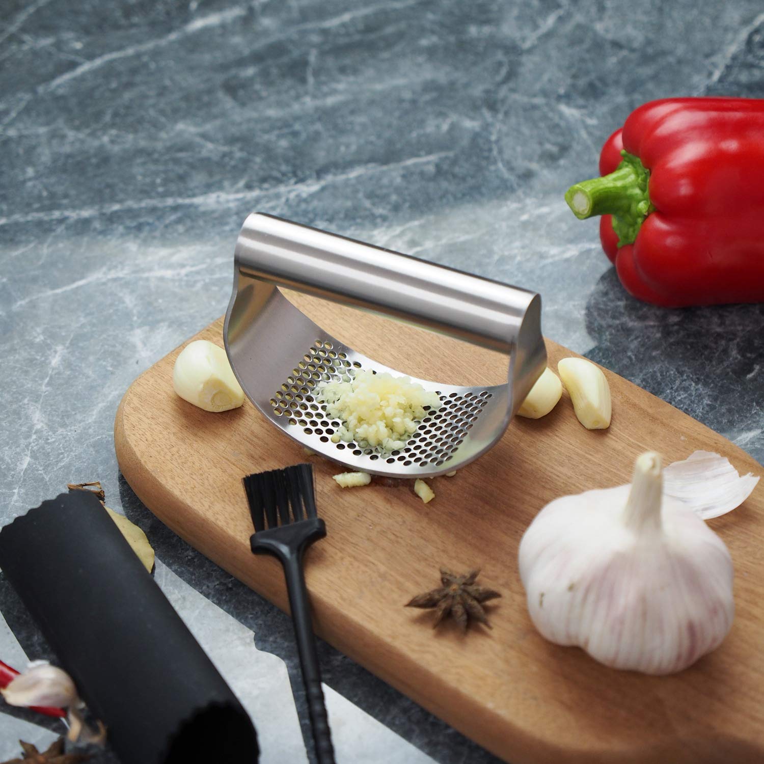 2024 Upgraded Stainless Steel Garlic Press - Kitchen Gadget for Easy Chopping & Peeling