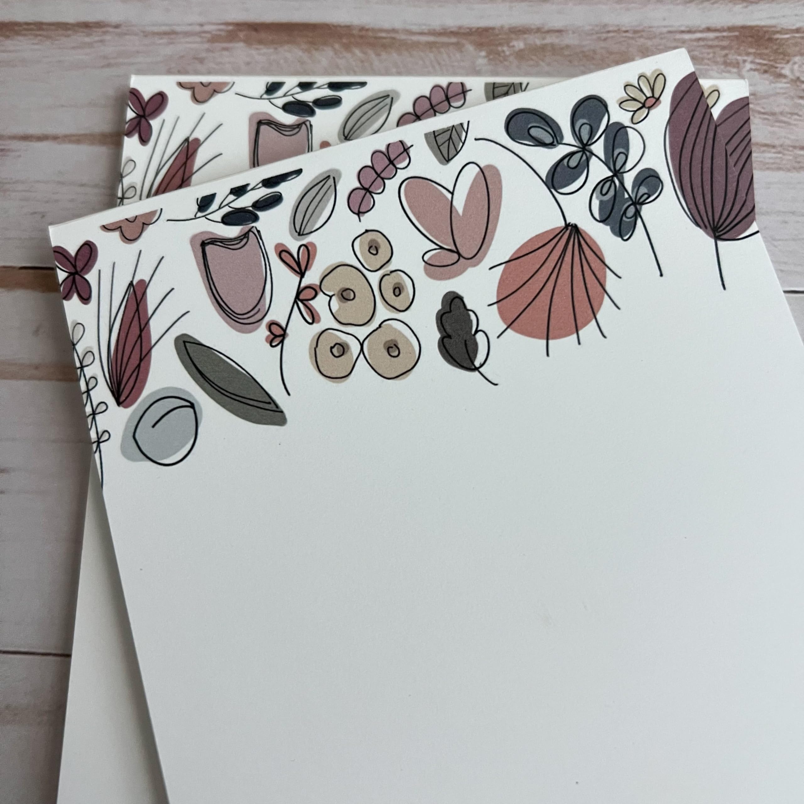Floral To-Do List Notepads | Custom Handmade Aesthetic Notes | Cute Flower Design Notepads for Office, School & Daily Planning | Perfect Gift for Women & Students