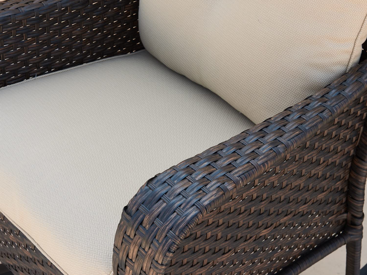 HUMMUH Outdoor Wicker Patio Chairs Set of 2 with Side Table - PE Rattan Bistro Table and Chairs for Yard, Backyard, Lawn, Porch - Perfect for Garden Dining, Poolside Relaxation & Outdoor Entertaining