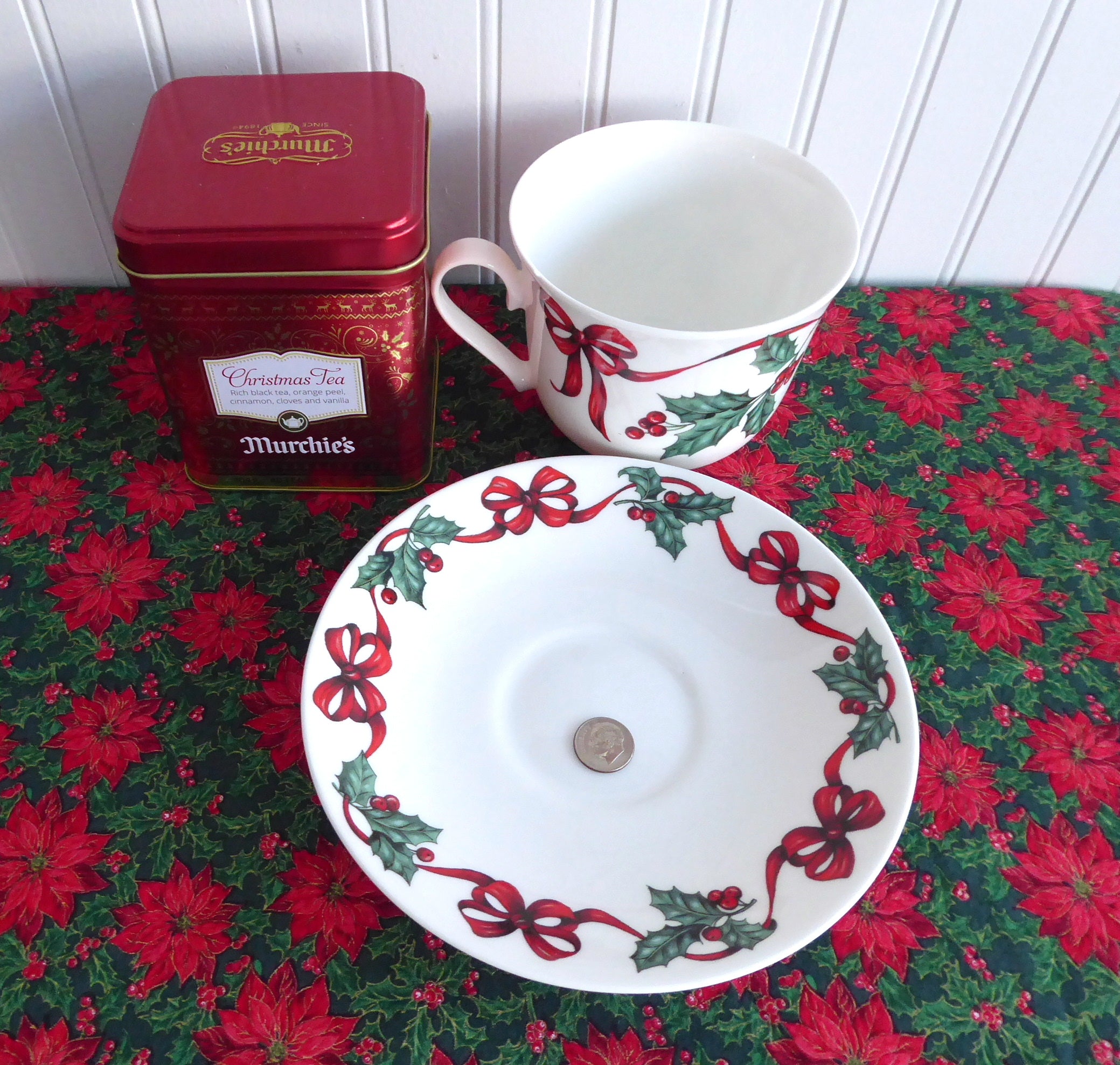 Roy Kirkham Holly Red Ribbons Bone China Christmas Breakfast Cup and Saucer Set - Perfect for Holiday Tea Parties, Festive Breakfasts & Christmas Decor
