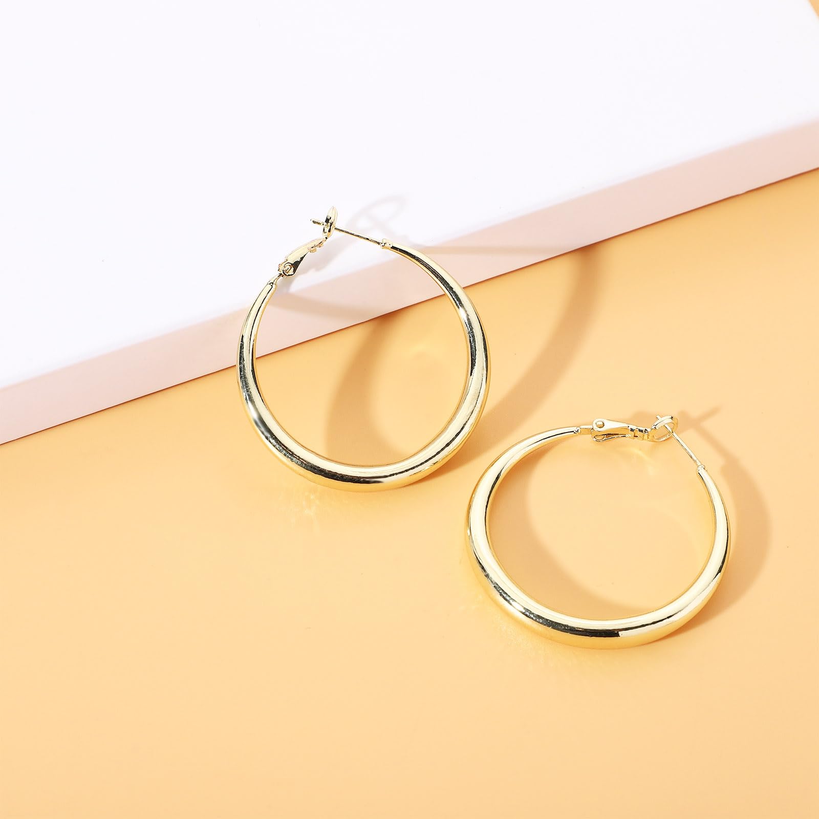 NEWITIN 6 Pairs Turquoise Hoop Earrings for Women - Hypoallergenic Bohemian Oval Statement Ethnic Western Jewelry - Perfect for Boho Fashion, Western Outfits & Special Occasions