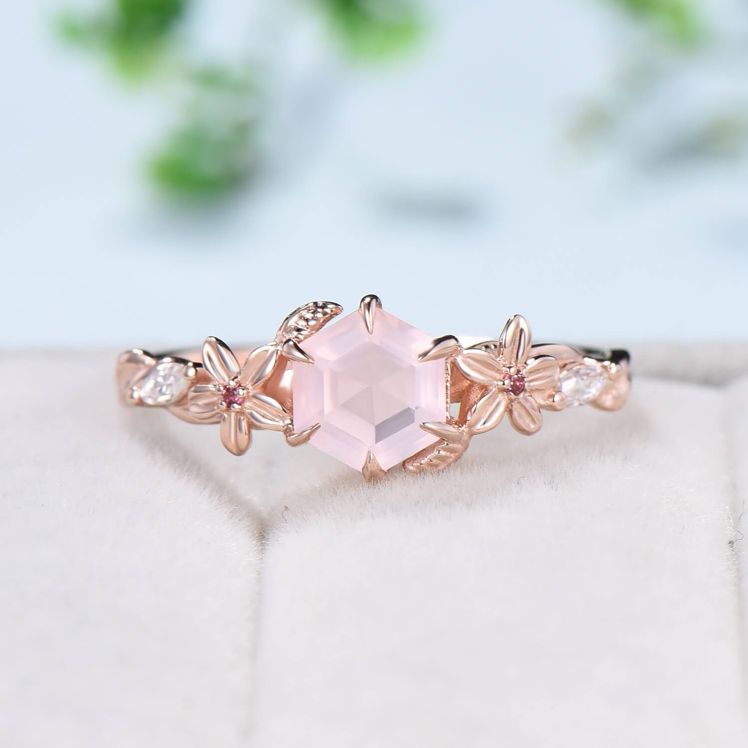 Vintage Nature-Inspired Rose Quartz Engagement Ring for Women - Unique Pink Tourmaline Wedding Band with Twisted Leaves Design | Perfect for Boho, Retro & Romantic Weddings