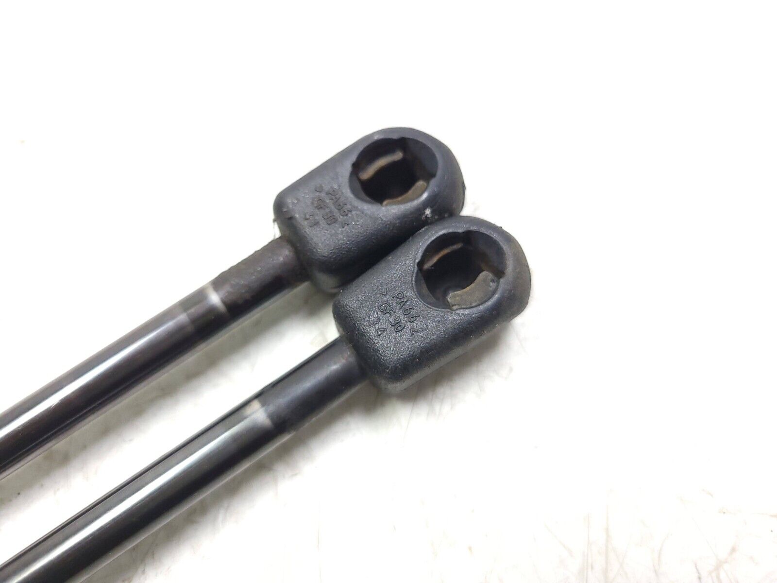 02 08 Jaguar X-Type Hood Shock Support Struts 2-Piece Set OEM 86k - Perfect for Smooth Hood Operation & DIY Car Maintenance