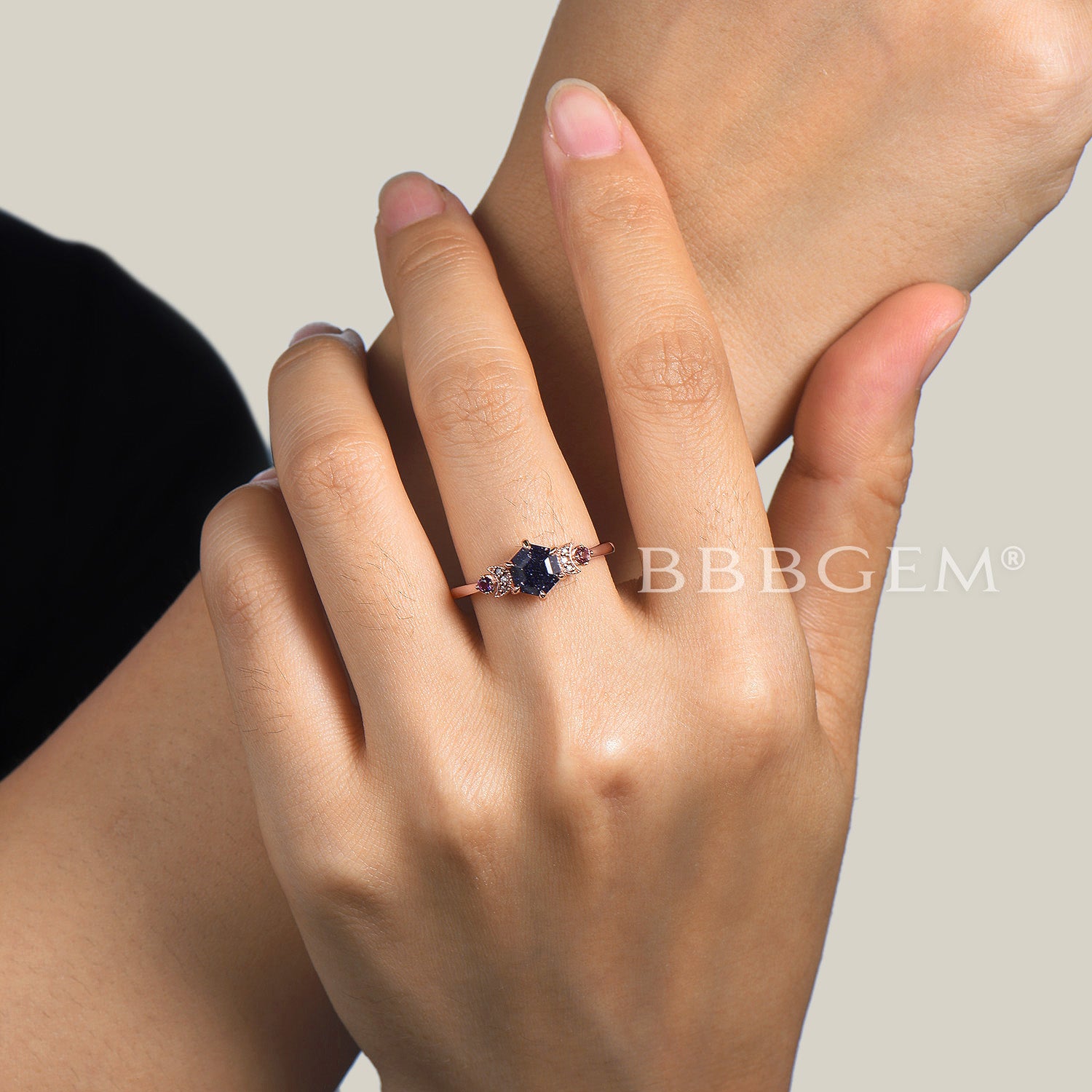 Hexagon Cut Blue Sandstone Engagement Ring - Tourmaline & Amethyst Cluster Wedding Band for Women - Perfect for Proposals, Anniversaries & Romantic Occasions