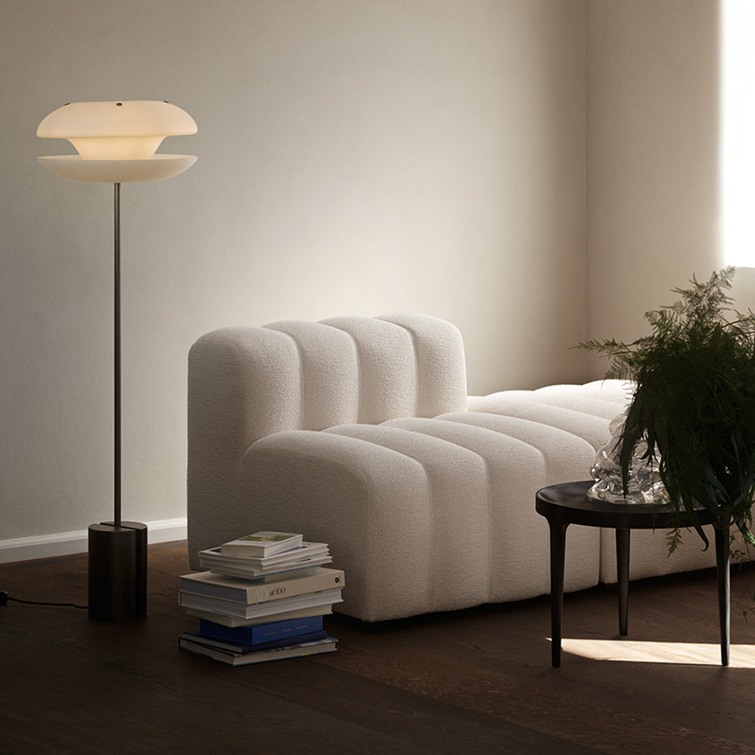 Modern Ghost Coffee Table - Minimalist Acrylic Glass Side Table for Living Room, Bedroom, Office - Perfect for Small Spaces & Home Decor