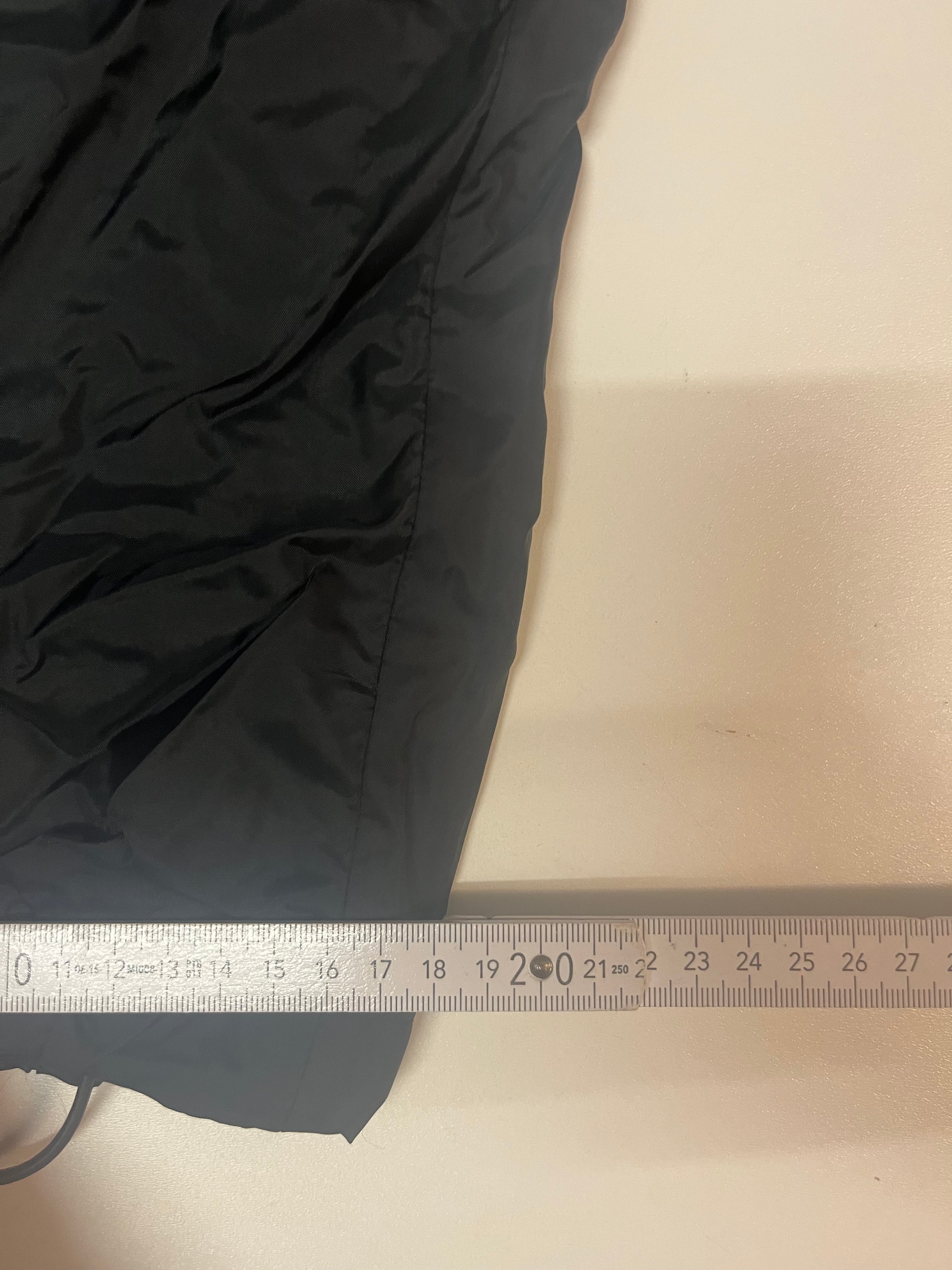 Vintage Nike Trackpants Men's Medium Fit (Fits Small) Style 2263 - Perfect for Casual Wear, Gym, and Street Fashion