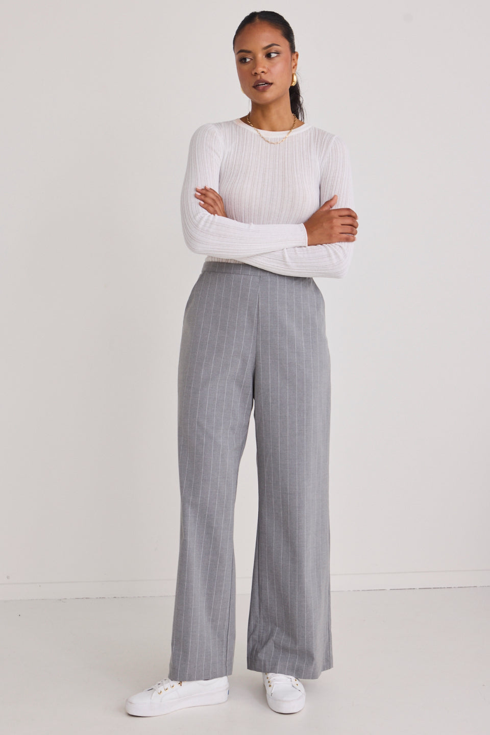 Best Grey Pinstripe Wide Leg Pants for Women - Comfortable High Waisted Office Trousers for Work, Business Casual & Everyday Wear