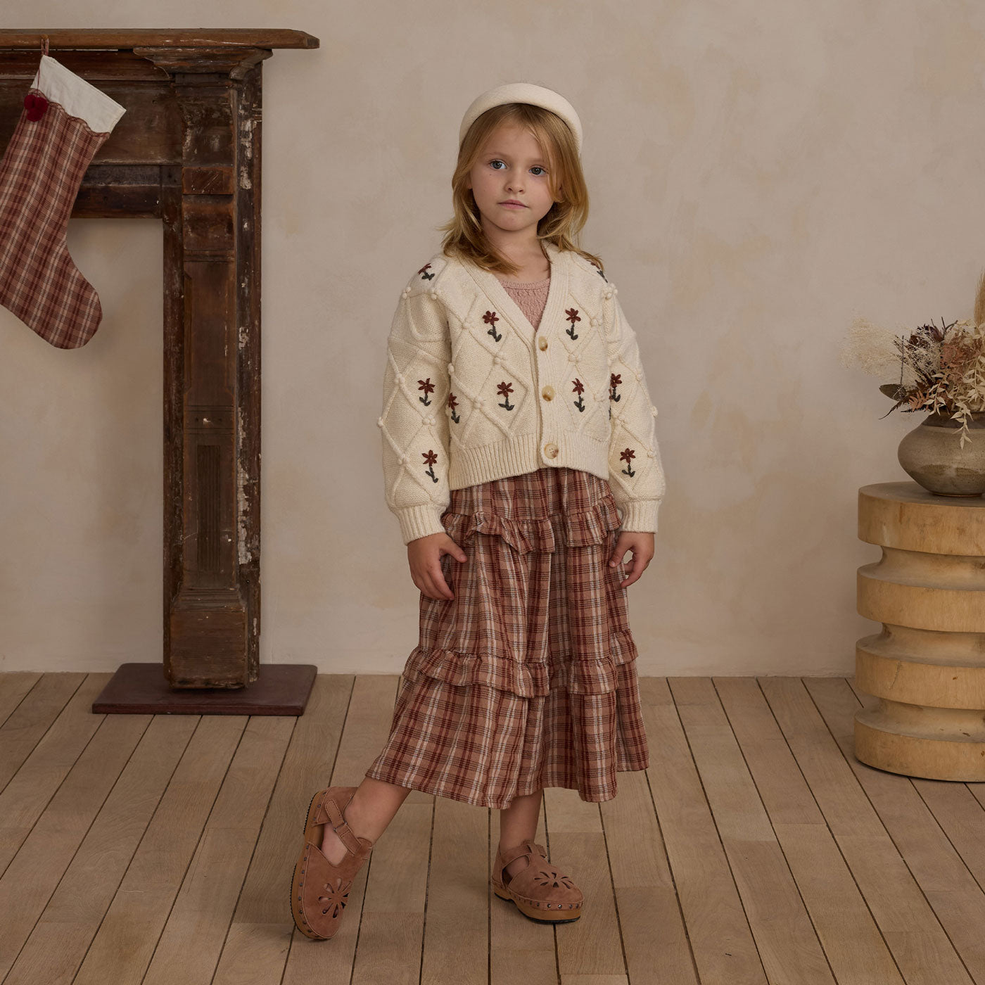Stylish Boxy Cardigan with Winter Floral Embroidery - Natural Color Cozy Knit Sweater for Women | Perfect for Casual Outfits, Office Wear & Holiday Gatherings