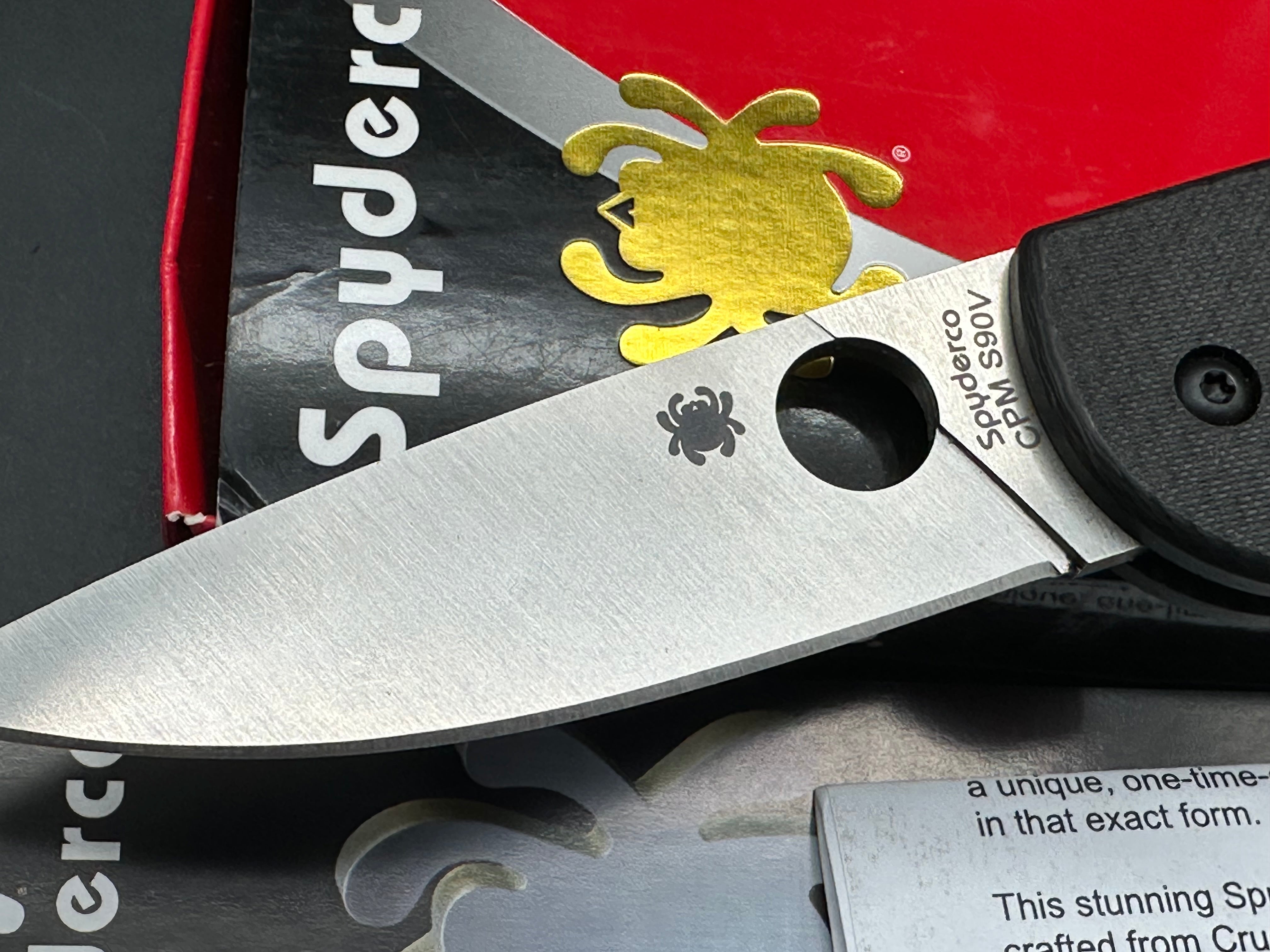 Spyderco Siren Lockback Folding Knife - Sprint Run Carbon Fiber Handle, 3.6