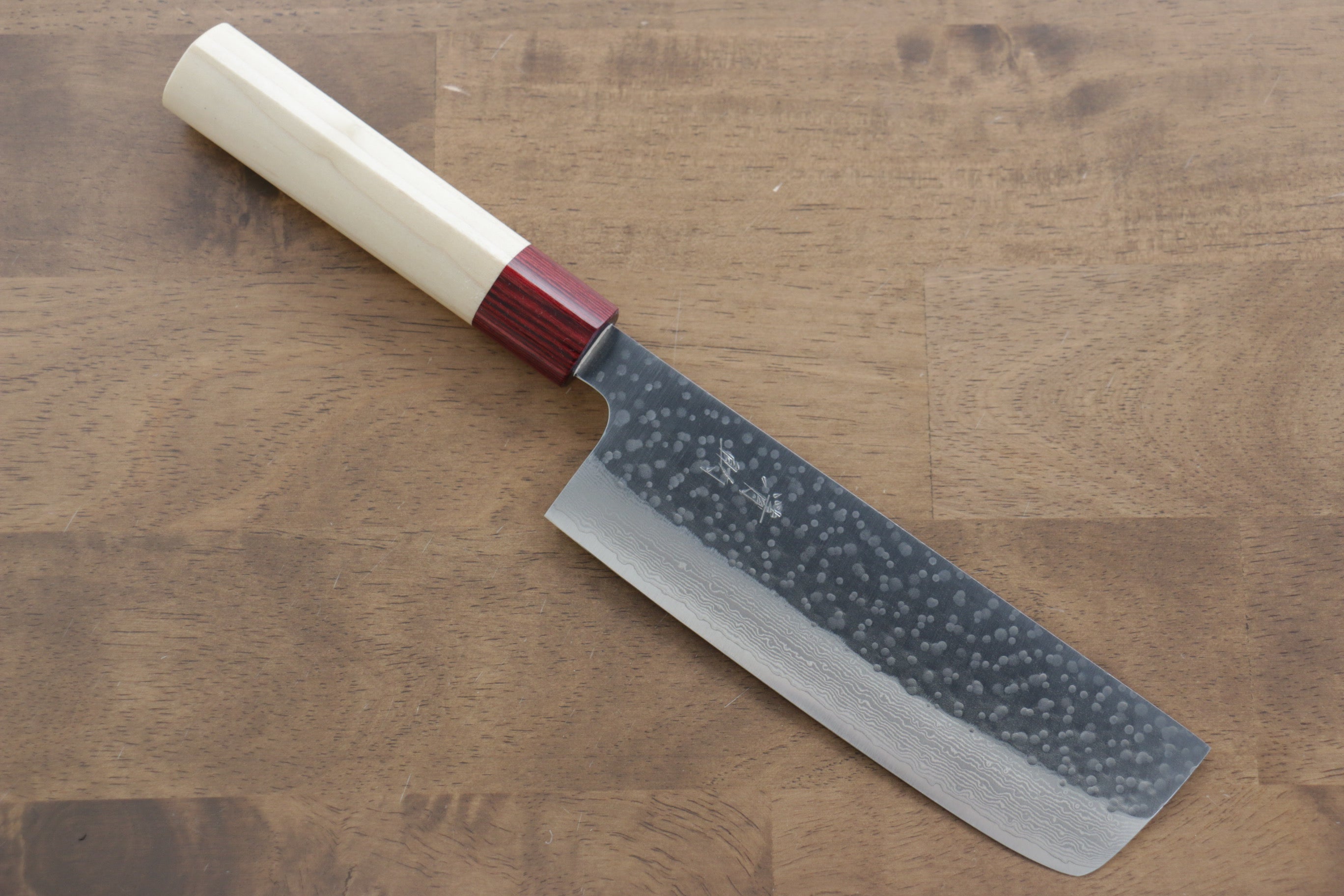 Seisuke VG10 16-Layer Hammered Damascus Nakiri Knife 165mm with Magnolia Wood Handle - Professional Japanese Vegetable Knife for Home Chefs & Cooking Enthusiasts