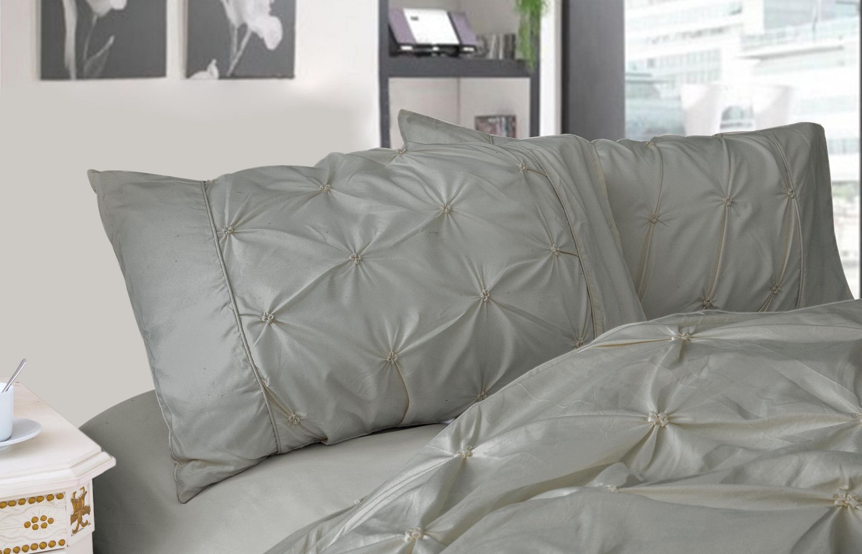Premium Diamond Pintuck Ultra Soft King Size Pillowcases (2 Pack) - Grey - Luxury Bedding for Hotels, Guest Rooms & Master Bedrooms