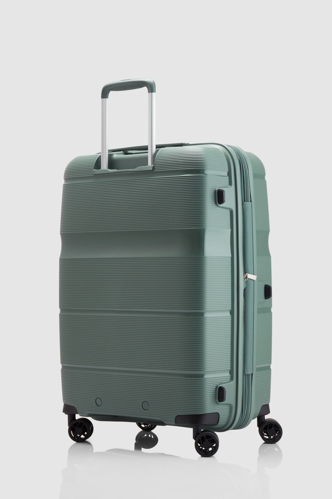American Tourister Linex 3-Piece Luggage Set (3223698) - Lightweight Spinner Suitcase for Travel, Business & Vacation - Carry-On, Medium & Large Check-In Bags