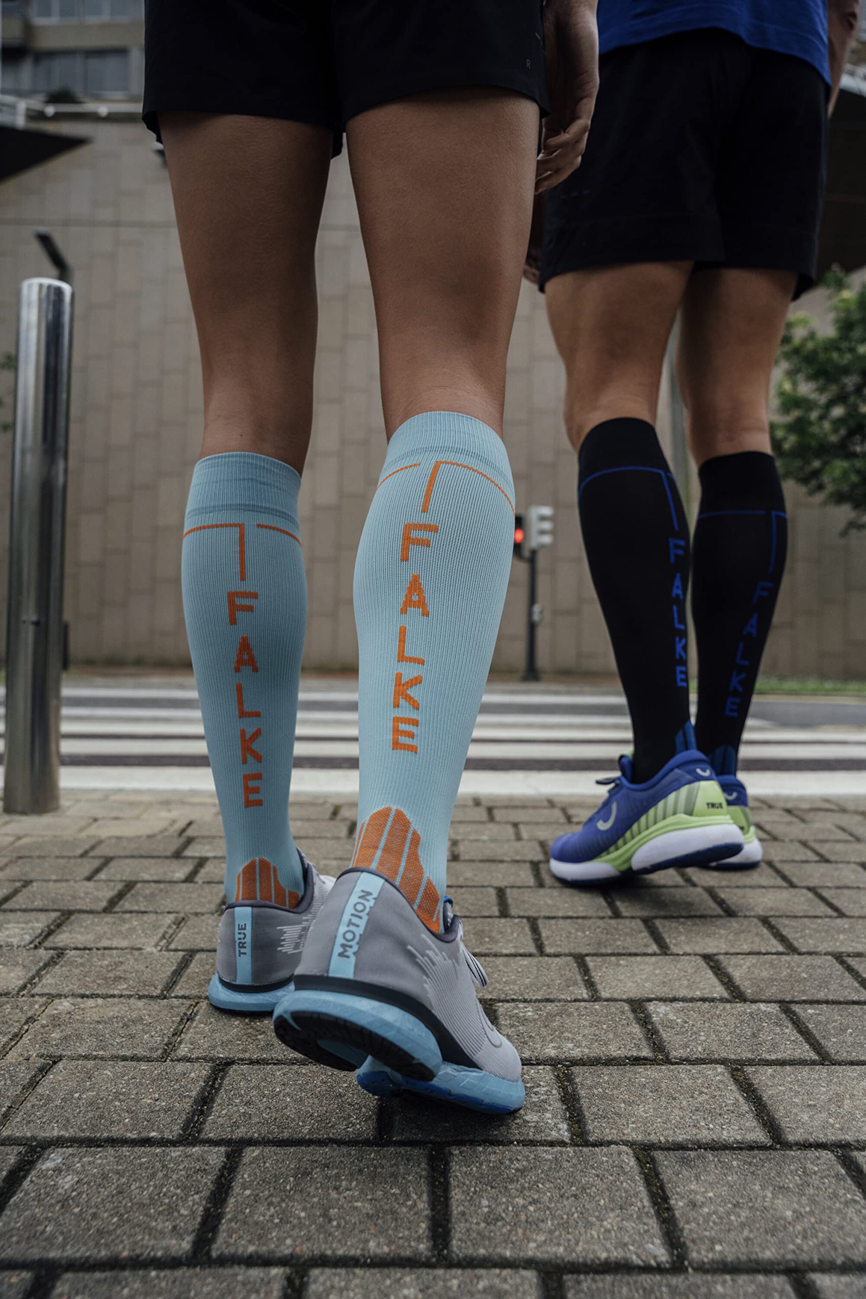 FALKE Women's Ru Compression Energy Socks - Best Sports Socks for Blood Circulation, Injury Prevention & Muscle Recovery - Breathable & Quick-Dry Functional Athletic Socks (1 Pair) - Ideal for Running, Gym Workouts & Post-Exercise Recovery