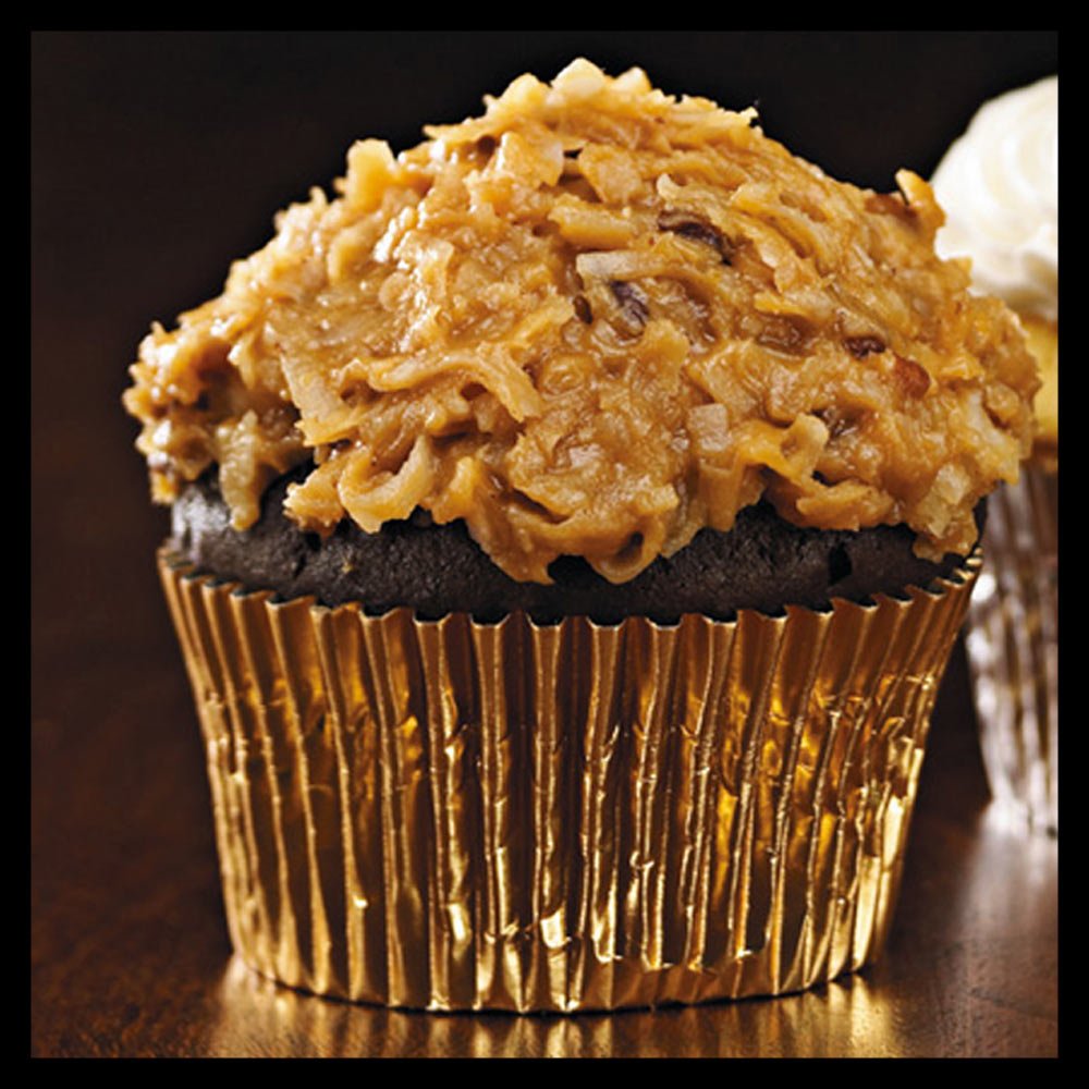 90 Gold Foil Cupcake Muffin Liners - Standard Size Baking Cups for Party, Wedding & Holiday Desserts - Perfect for Baking, Pastry Display & Special Occasions