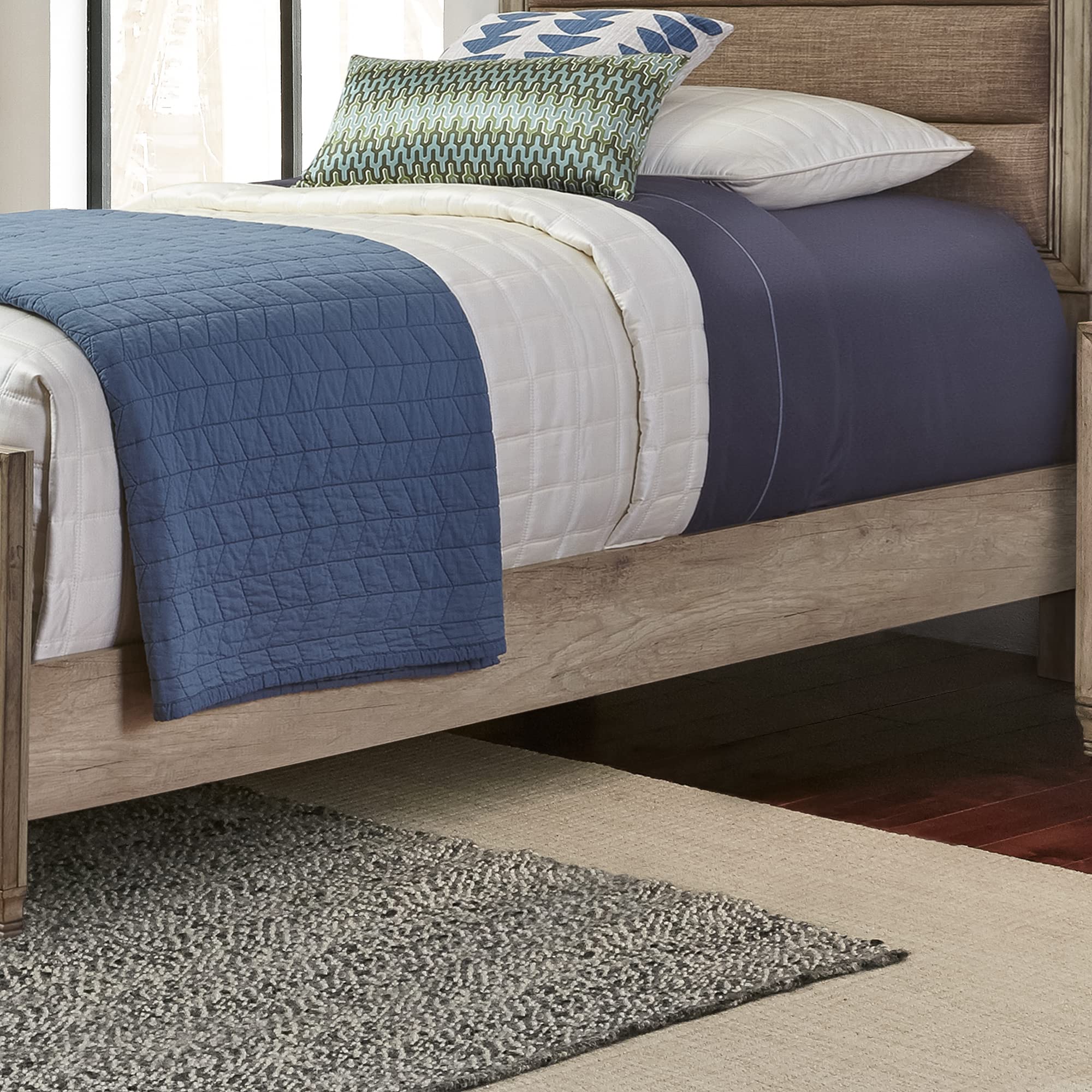 Liberty Furniture Industries Sun Valley Twin Upholstered Bed - Classic Upholstered Twin Bed Frame for Kids, Teens & Guest Rooms | Perfect for Bedrooms, Dorms & Small Spaces