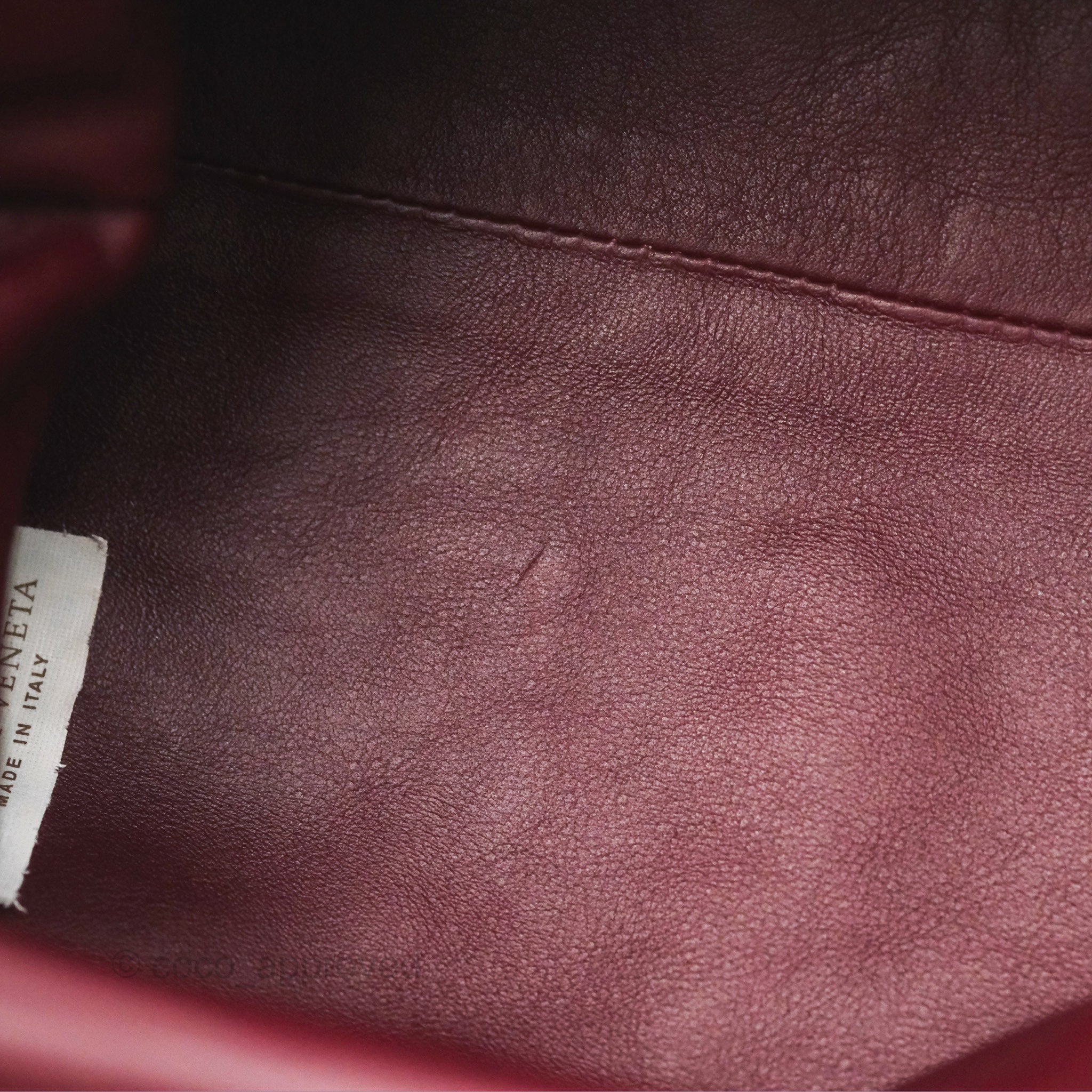 Bottega Veneta The Mini Pouch in Bordeaux Butter Calfskin Leather - Luxury Crossbody Bag for Women, Perfect for Evening Parties & Date Nights