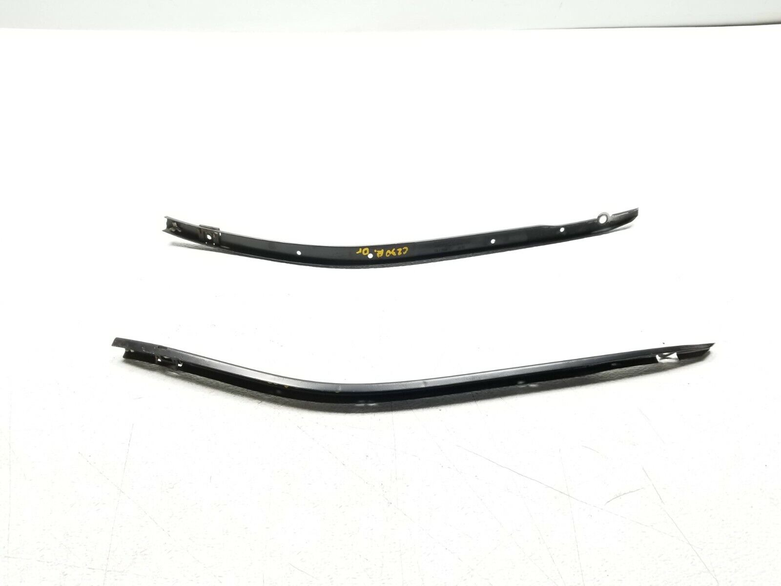 Mercedes Benz W203 C230 Coupe Rear Bumper Rail Bracket (2002-2006) - OEM Replacement Parts - Perfect for Car Repair & Restoration Projects