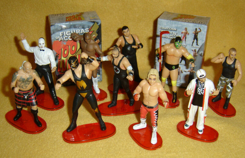 100% Lucha Micran Mini 3 McFloyd - Premium Mini Action Figure for Collectors | Perfect for Display, Gifts & Cosplay Scenes