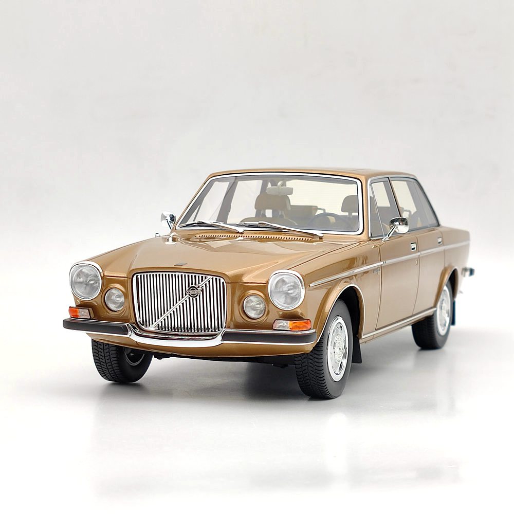 1/18 Scale Volvo 164 E 1972 Resin Model Car - Limited Edition Gold Collectible Toy for Adults, Perfect for Display, Gifts & Car Enthusiasts Collections