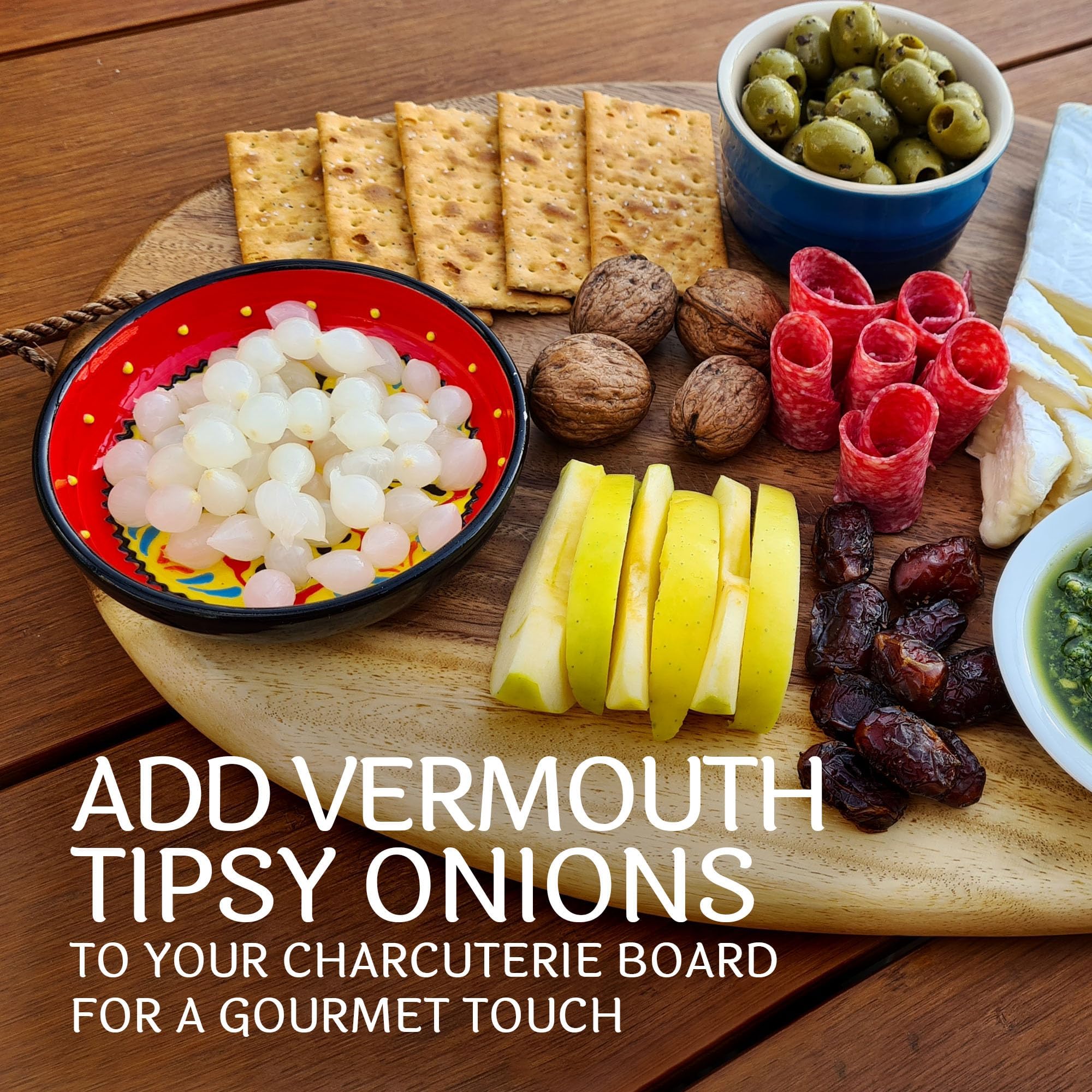 Premium Tipsy Cocktail Onions in Jar with French Vermouth - Gourmet Pickled Silverskin Onions for Martinis, Gibsons & Bloody Marys - Kosher Parve Cocktail Garnish - Sable & Rosenfeld - 10.9oz (Pack of 4) - Perfect for Home Bars, Dinner Parties & Holiday Entertaining