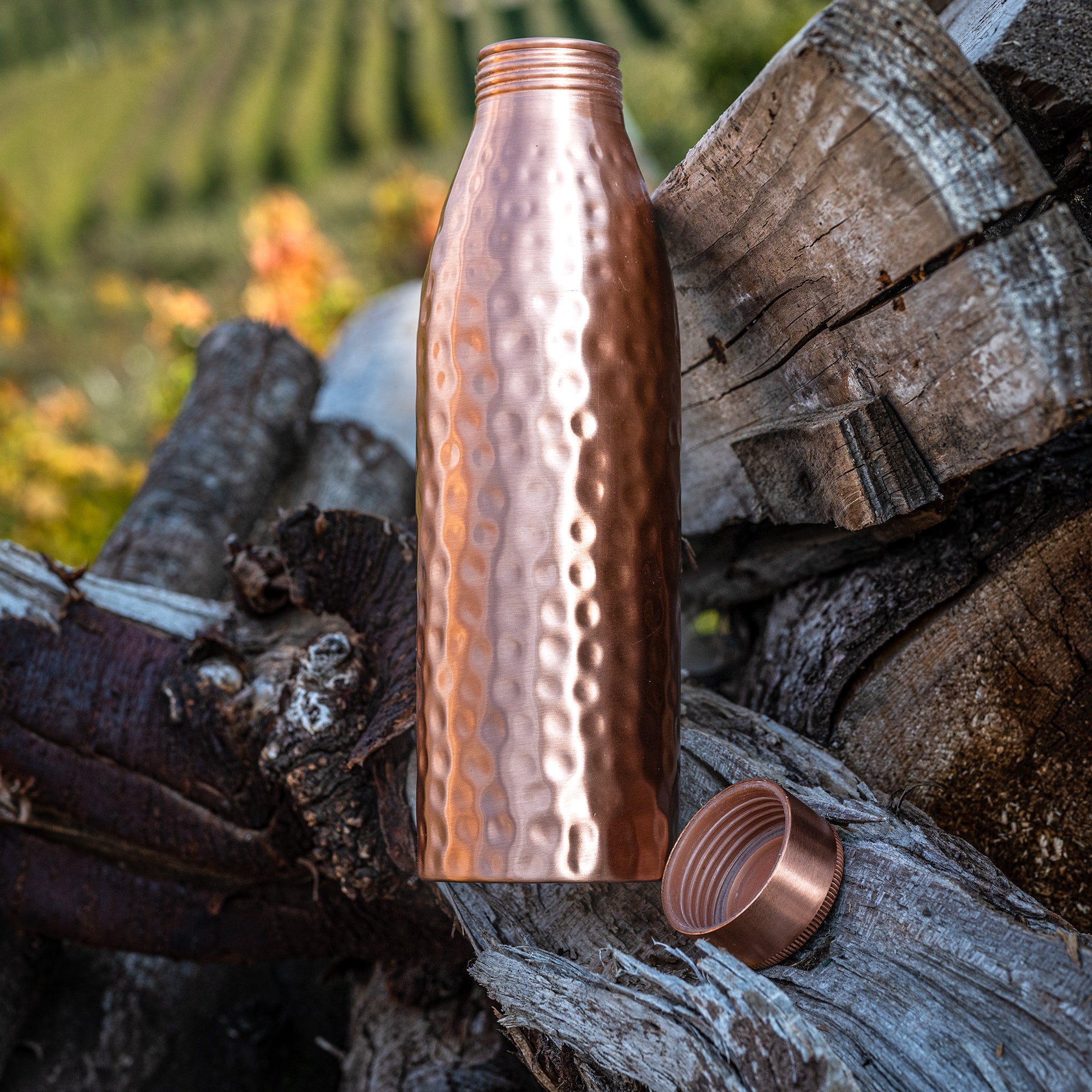 Kosdeg Hammered Copper Water Bottle 24 Oz (700ml) - Premium Reusable & Eco-Friendly for Daily Hydration, Yoga, Gym, and Outdoor Activities