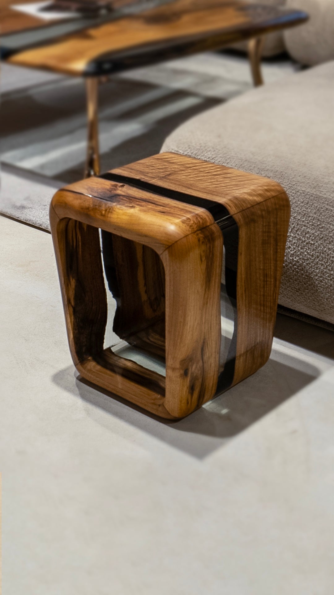Modern Resin Side Table with Magazine Holder - Stylish Wooden Stool for Living Room, Bedroom & Patio Furniture Decor