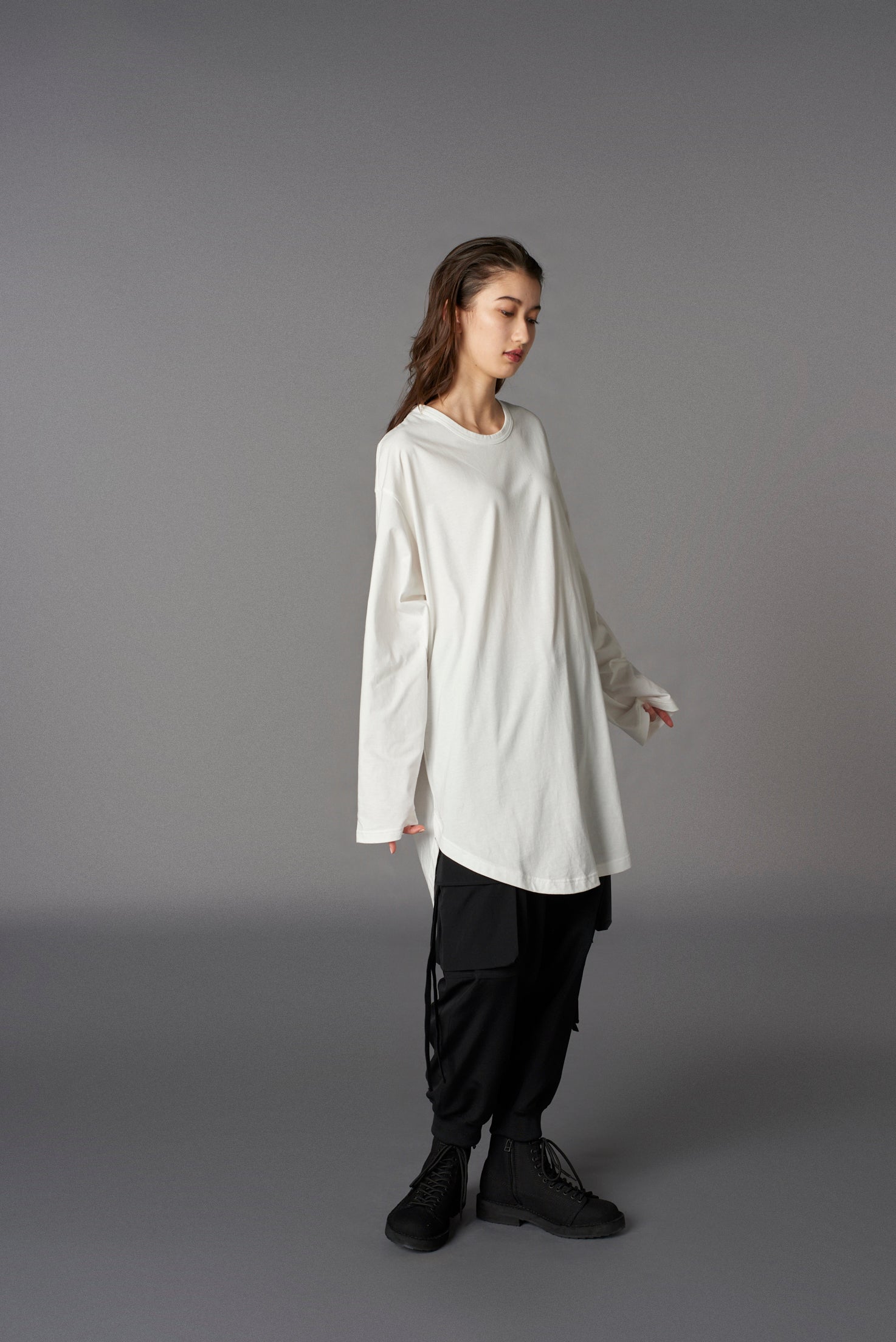 Soft Cotton Jersey Slash Piping T-Shirt for Men & Women | Comfortable Casual Wear for Everyday Outfits & Street Style