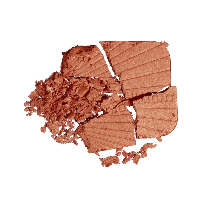 Charlotte Tilbury Filmstar Bronze & Glow Contour Duo - Matte Bronzer & Highlighter Palette for Face Sculpting & Glowing Skin | Perfect for Everyday Makeup & Special Occasions