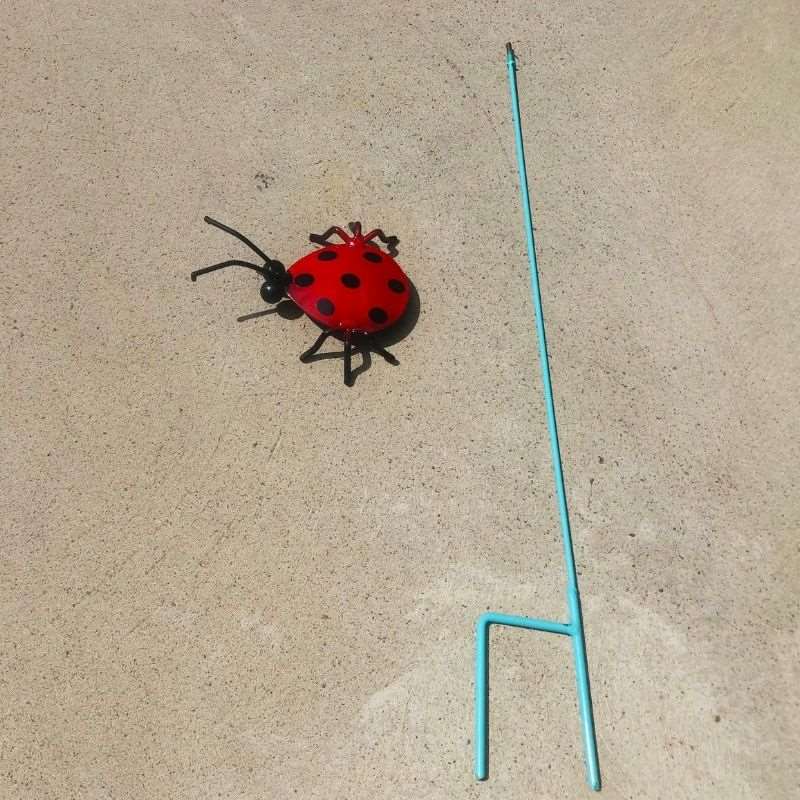 Metal Garden Art Ladybug with Support Pole - Outdoor Decor for Yard, Patio, and Garden Decoration