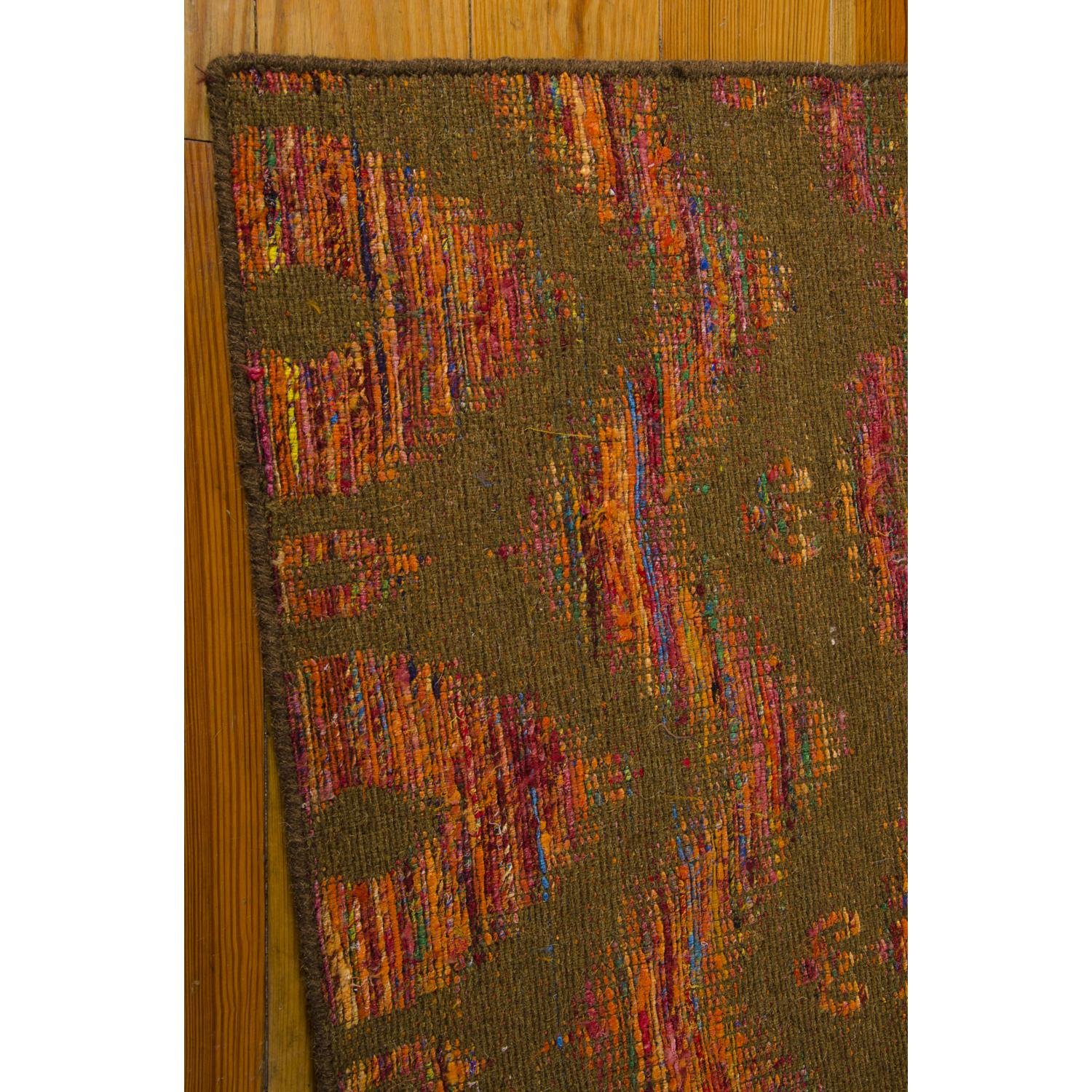 Nourison Spectrum Ikat Flame/Chocolate 8' x 10'6