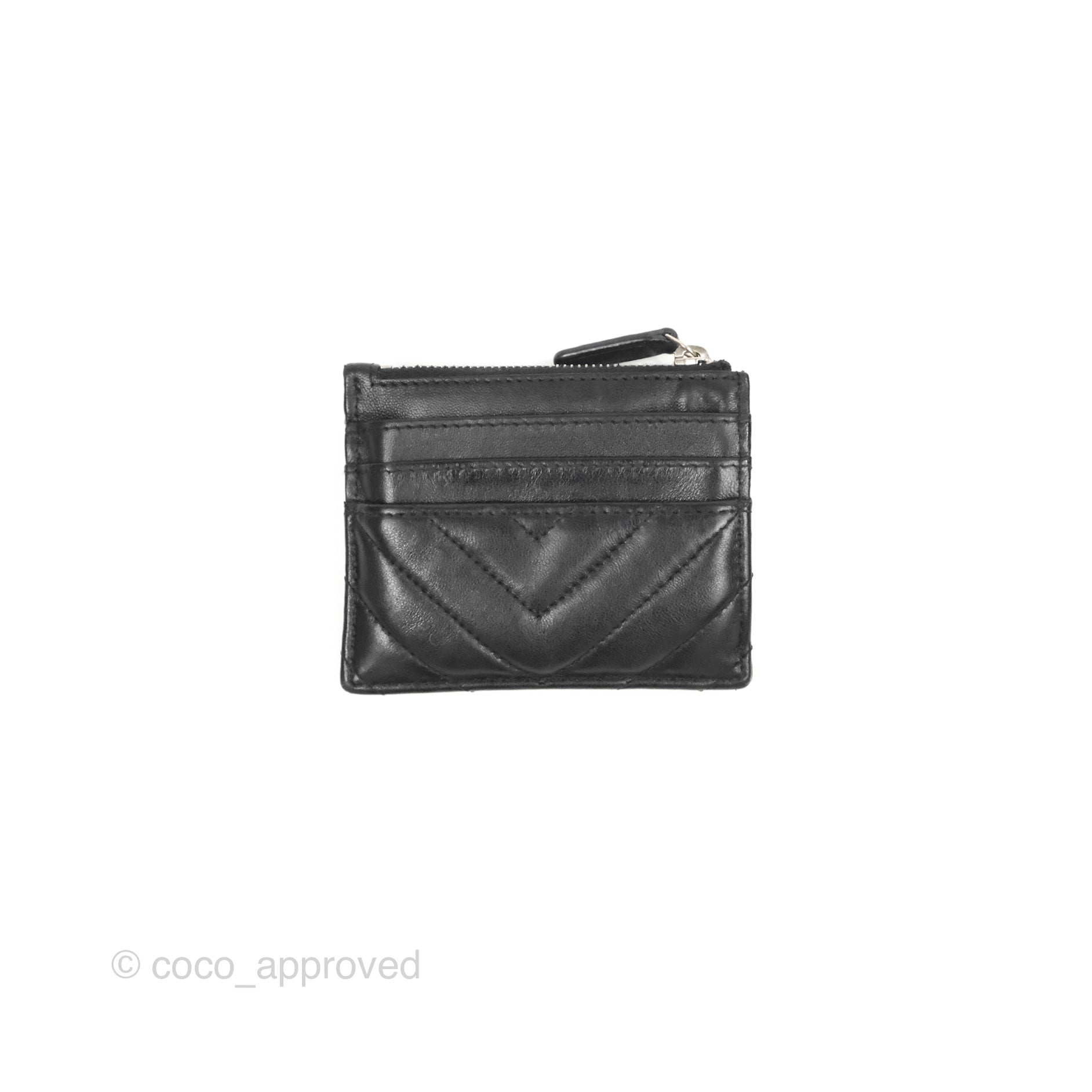 Chanel Chevron CC Zipped Card Holder in Black Lambskin with Silver Hardware - Luxury Compact Wallet for Everyday Use & Travel Essentials