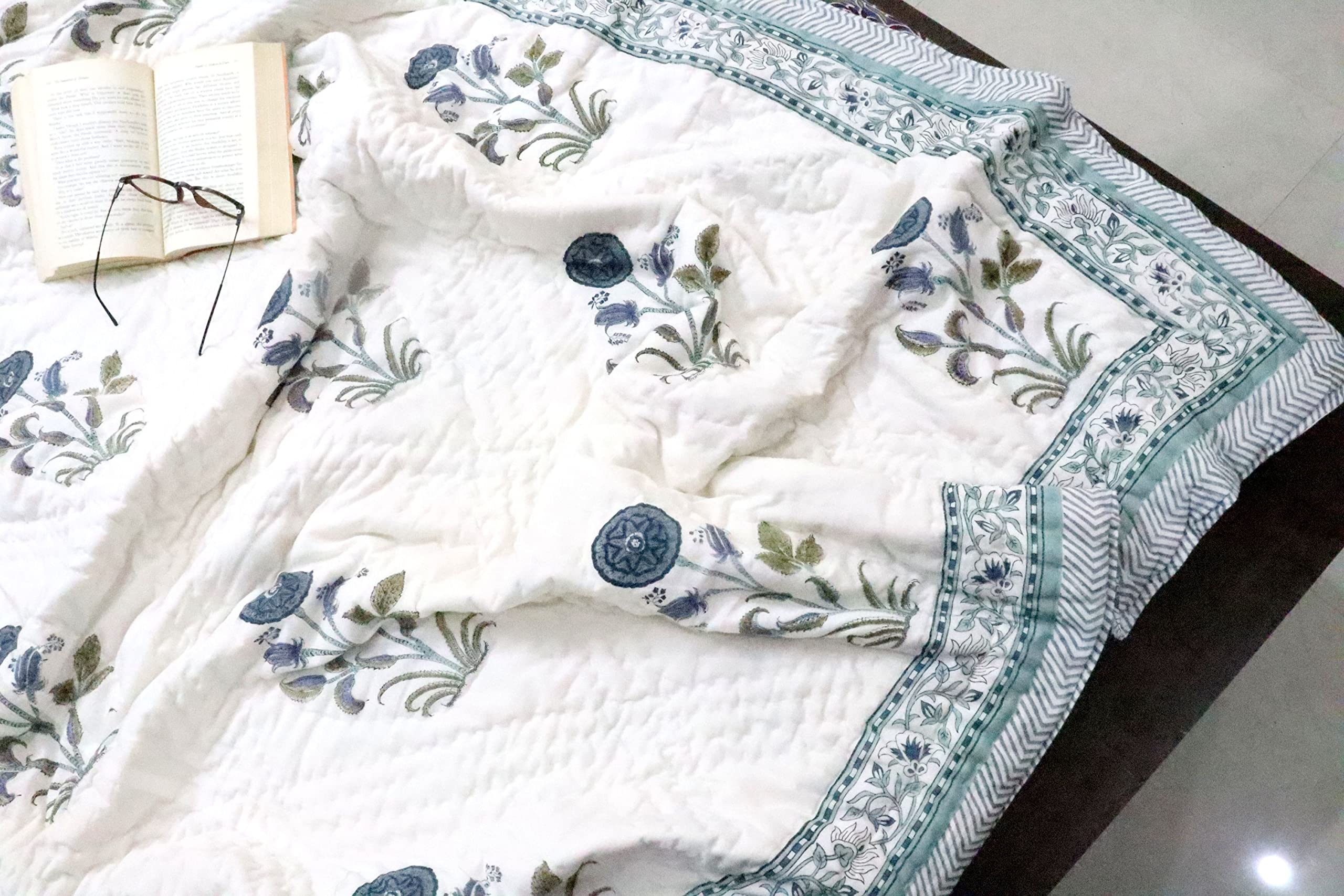 Jaipuri Razai Blue Block Print Quilt - Indian Reversible Kantha Quilt Duvet Cover - 100% Cotton Throw Quilted Blanket - Queen Size 90x108 Inches - Handmade Traditional Bedspread for Home Decor, Guest Room & Cozy Winter Nights