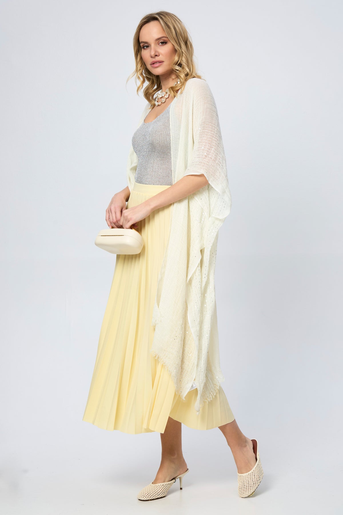 Elegant Shimmering Sequin Ruana Wrap - Women's Fashion Shawl for Parties & Evening Events