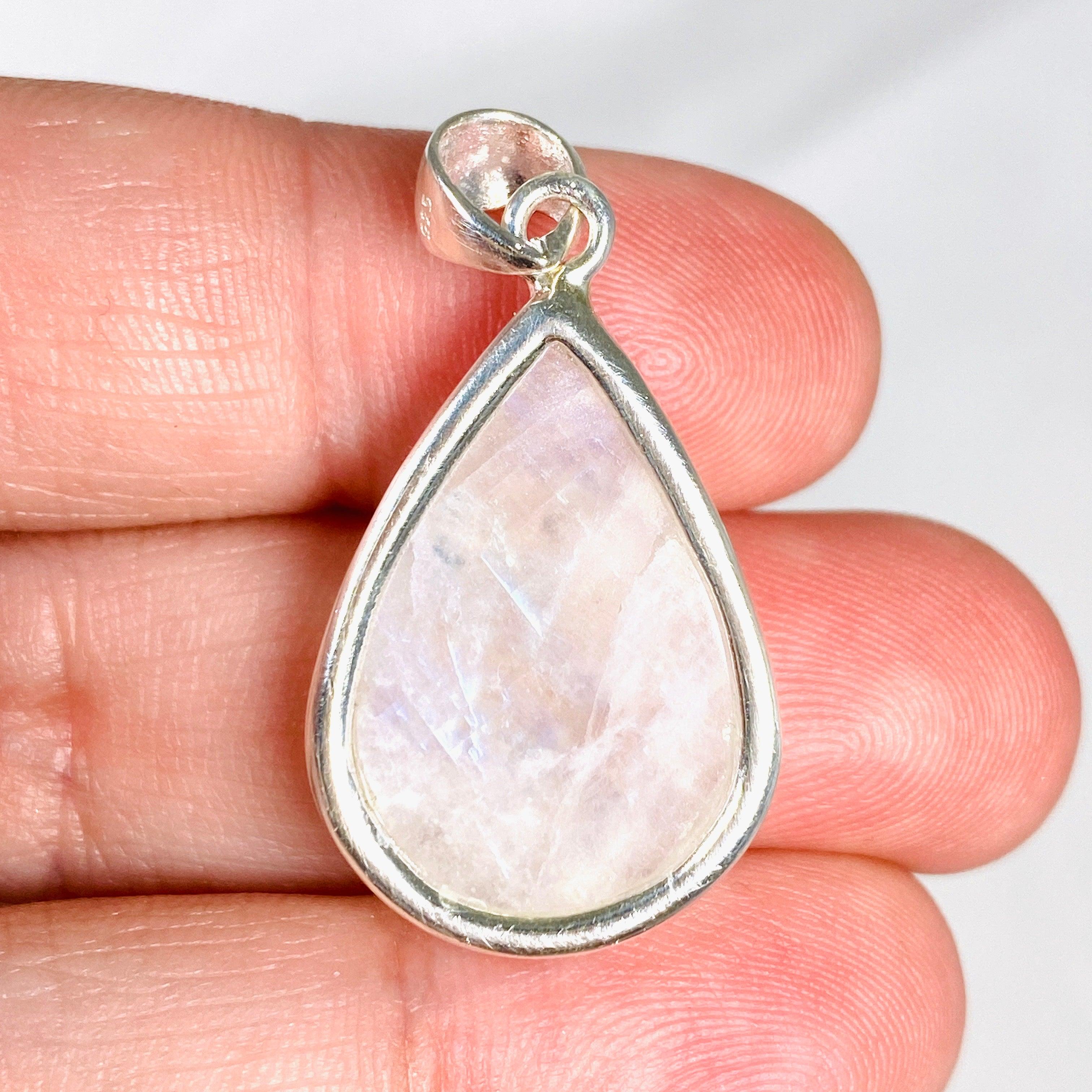 Natural Moonstone Teardrop Pendant Necklace KPGJ4024 - Elegant Boho Jewelry for Women, Perfect for Weddings & Everyday Wear